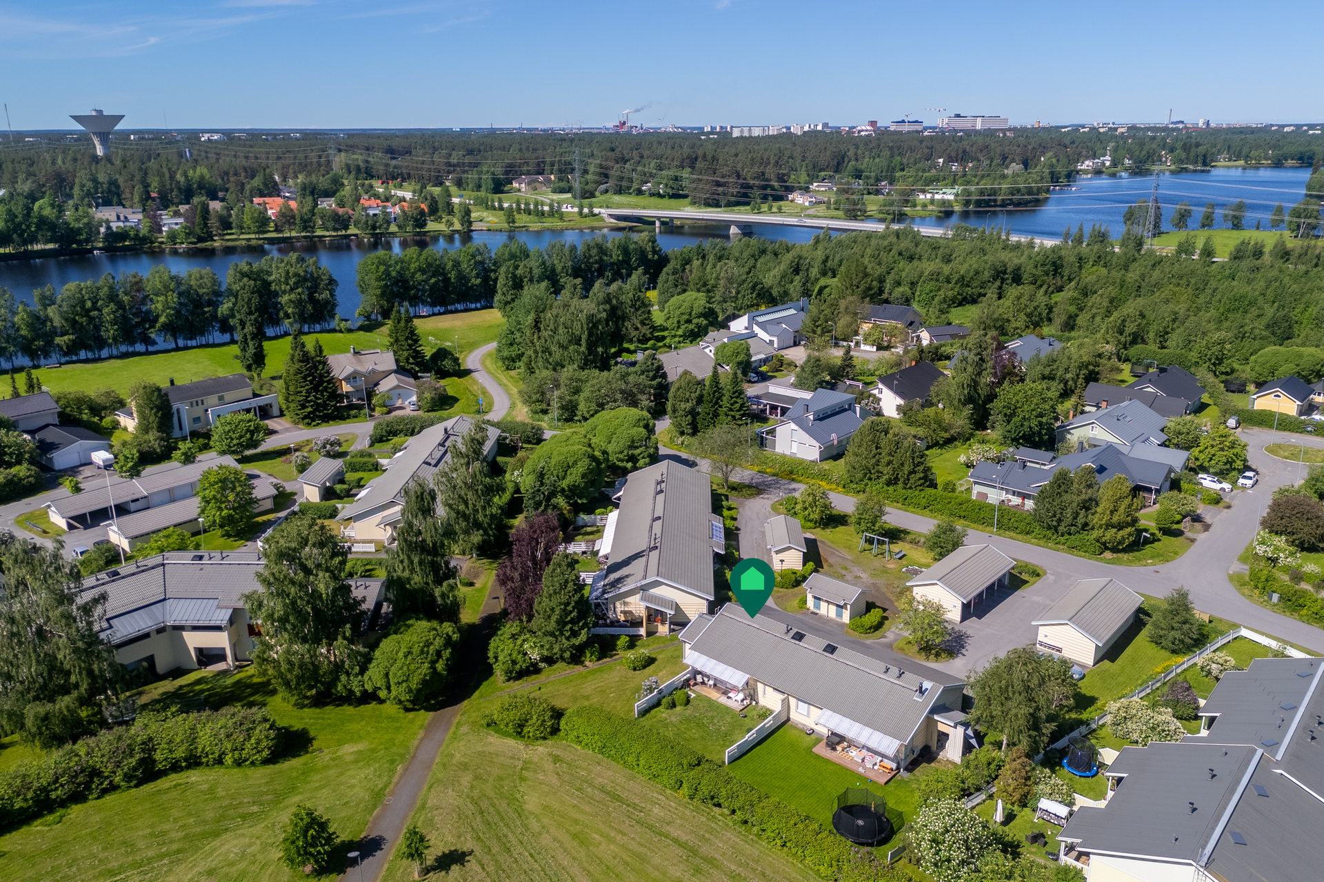 Pyrästie 8, Saarela, Oulu