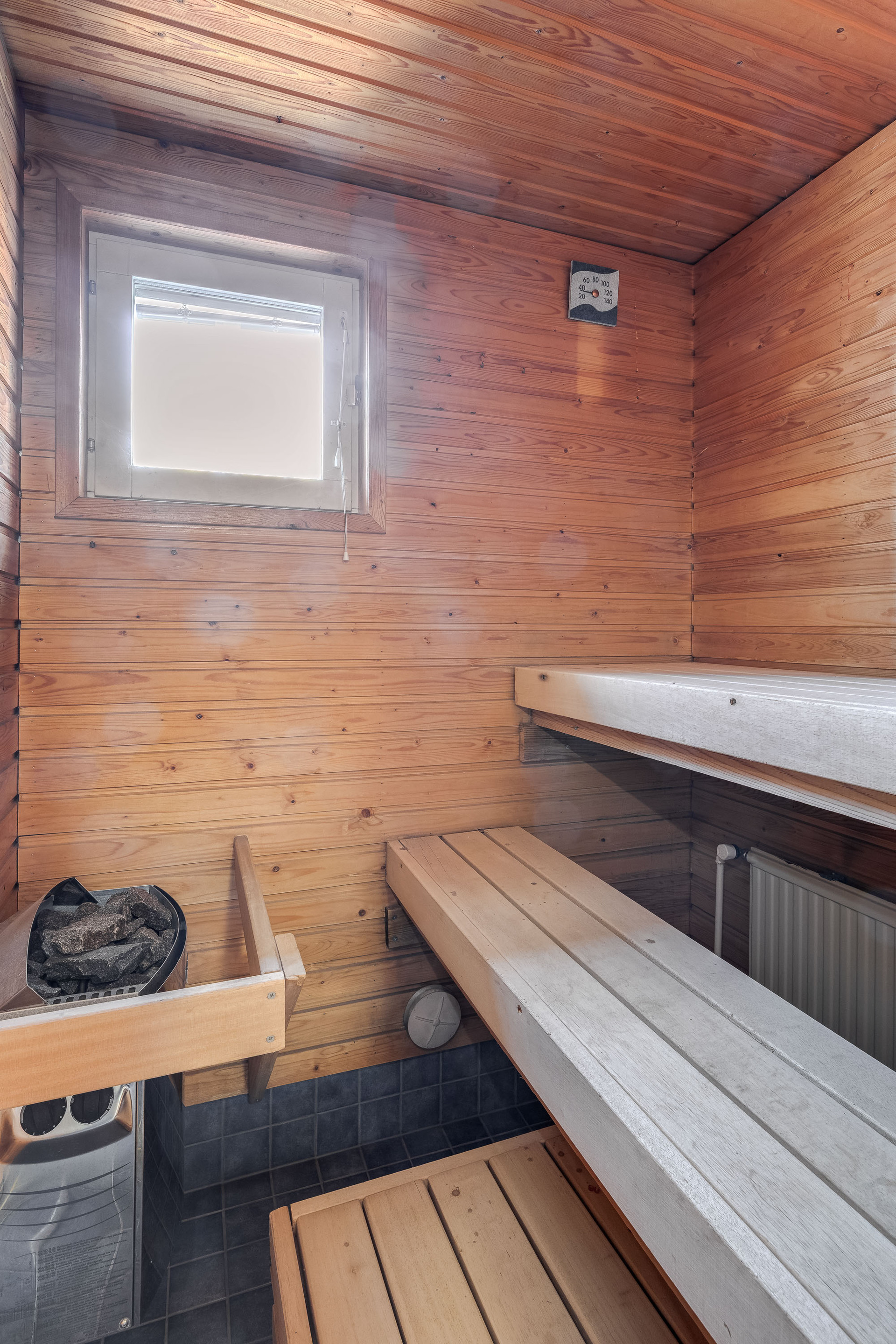 Repovuorentie 19a, Paloheinä, Helsinki