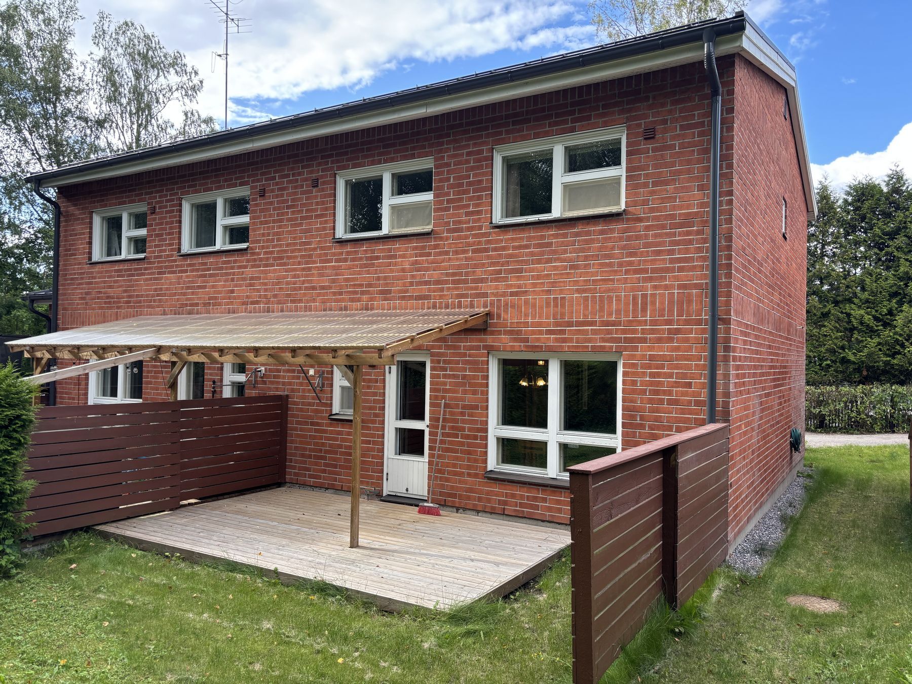 Repovuorentie 19a, Paloheinä, Helsinki
