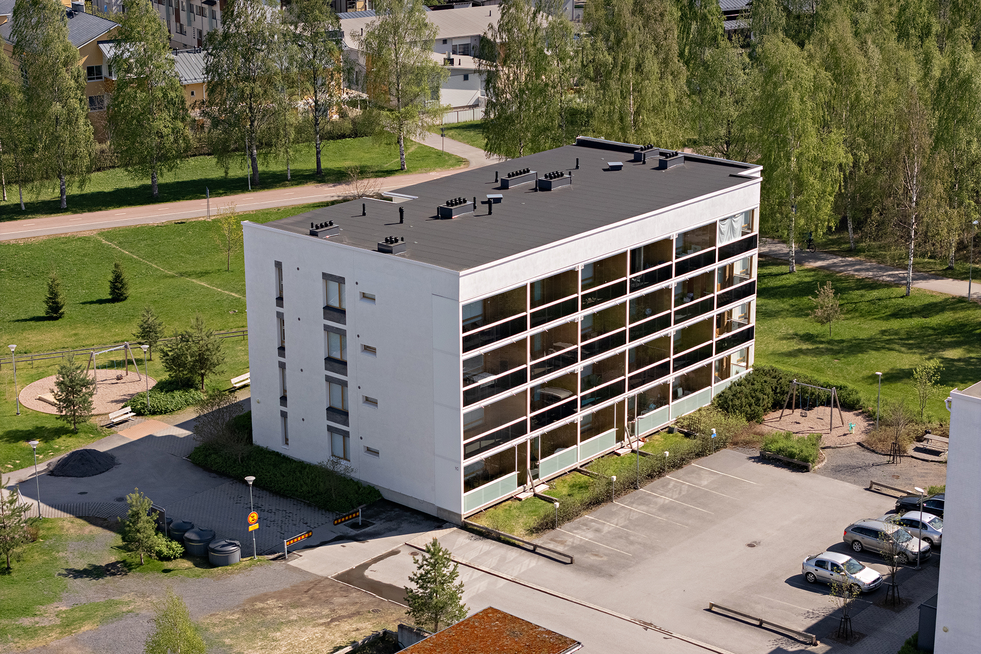 Kauppalinnankatu 1, Linnanmaa, Oulu