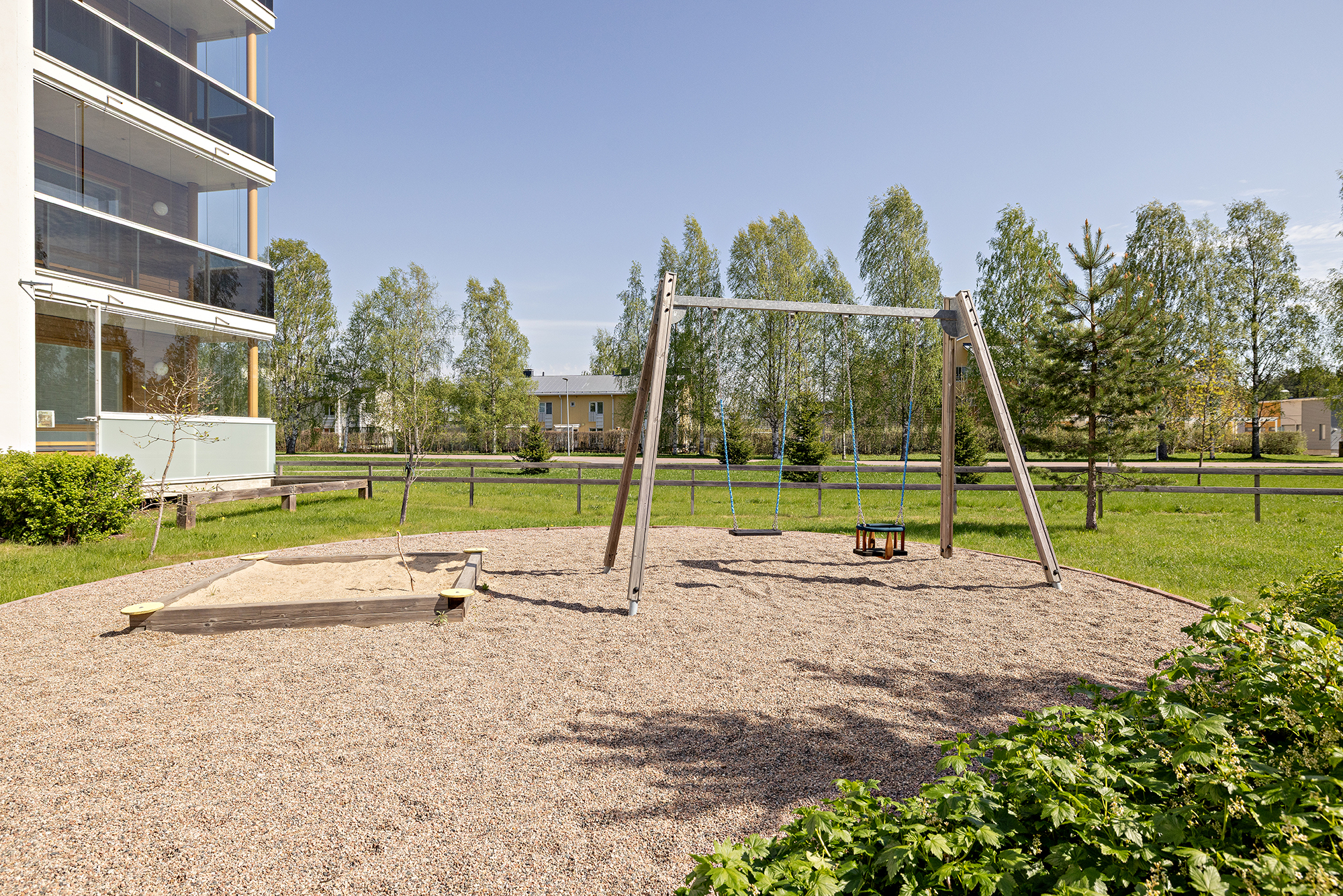 Kauppalinnankatu 1, Linnanmaa, Oulu