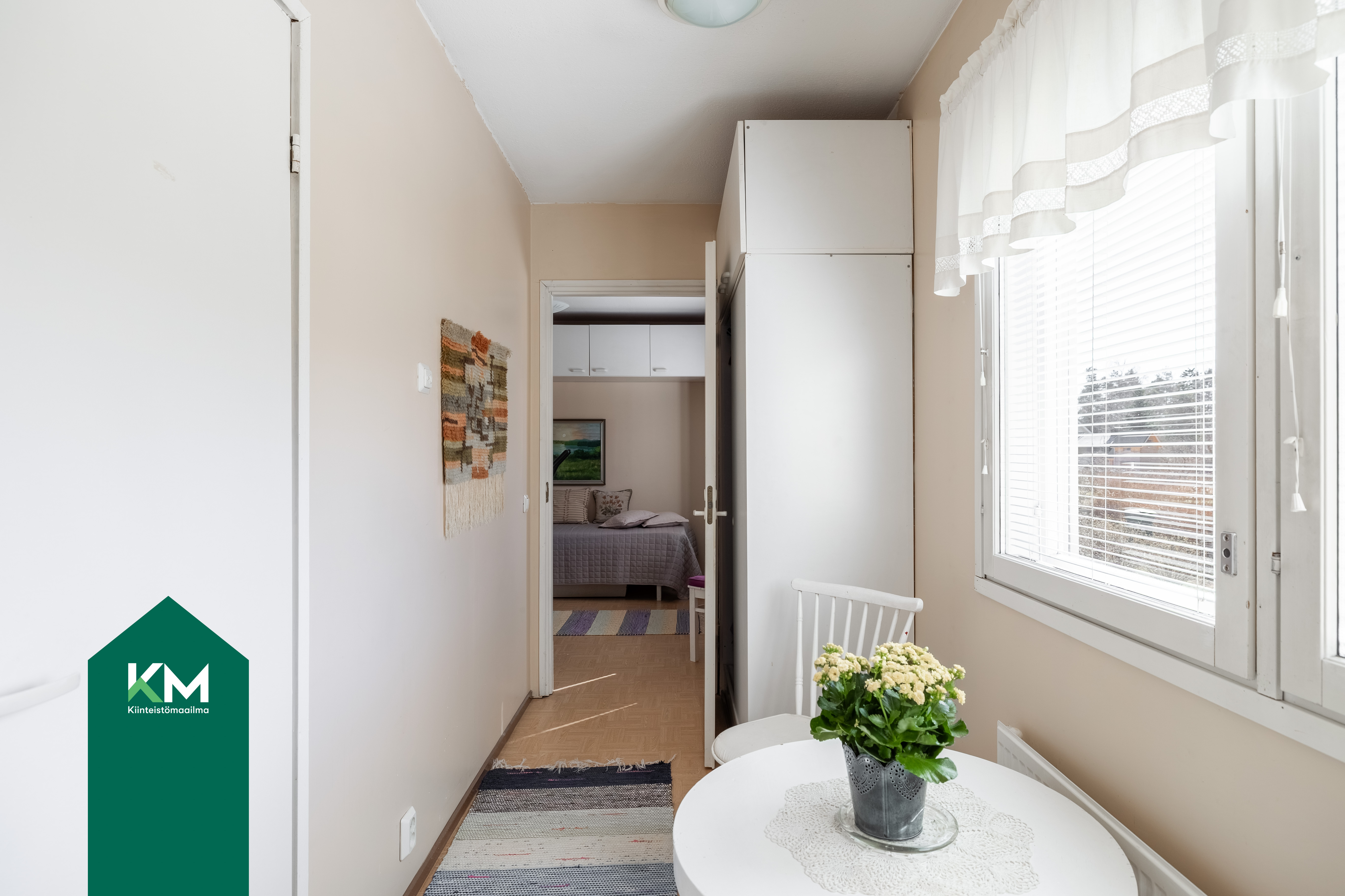 Välieteinen on osa 1991 tehtyä laajennusosaa