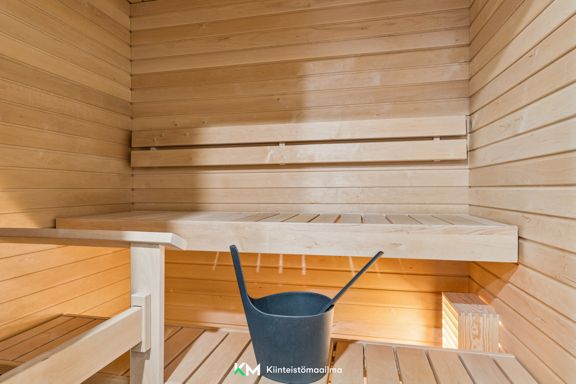 Koulutanhua 10, Laajasalo, Helsinki