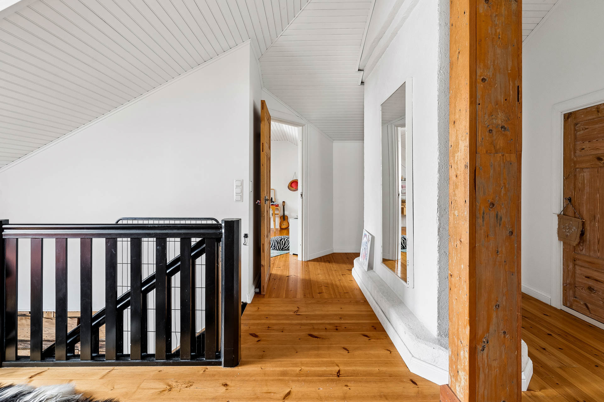 Yläkerran aula