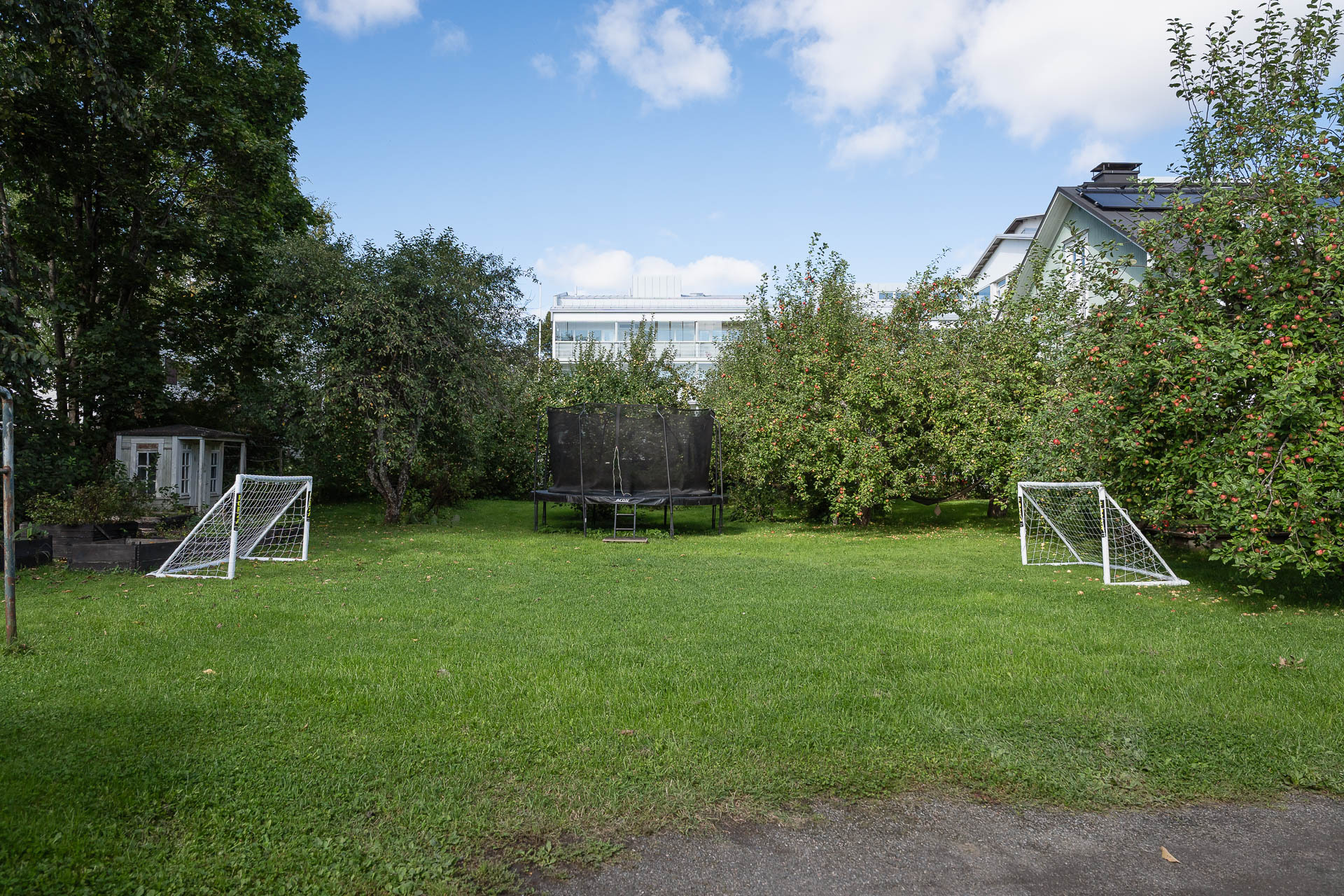 Sisäpihan leikkialue