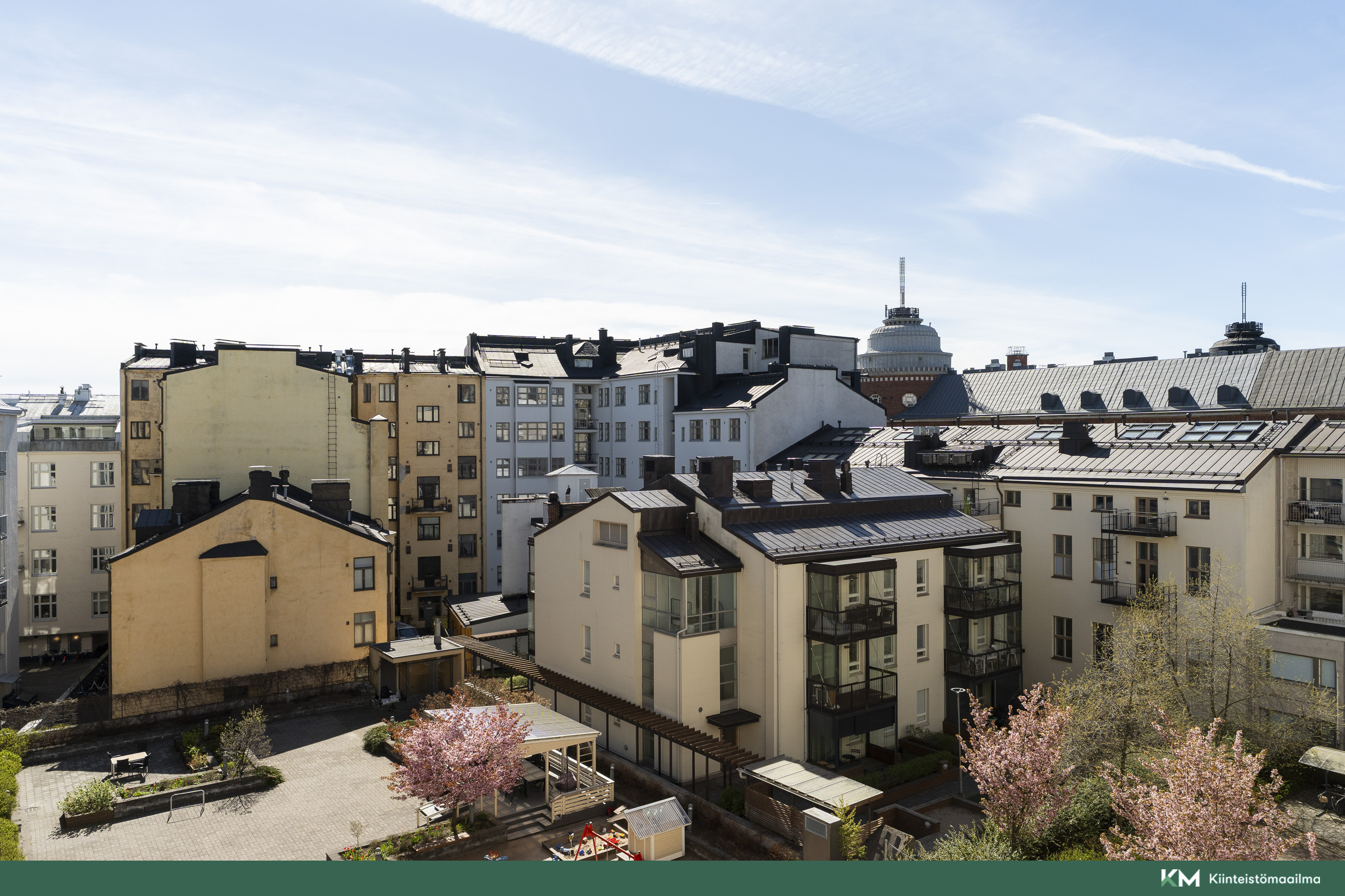 Näkymä keittiön ikkunasta