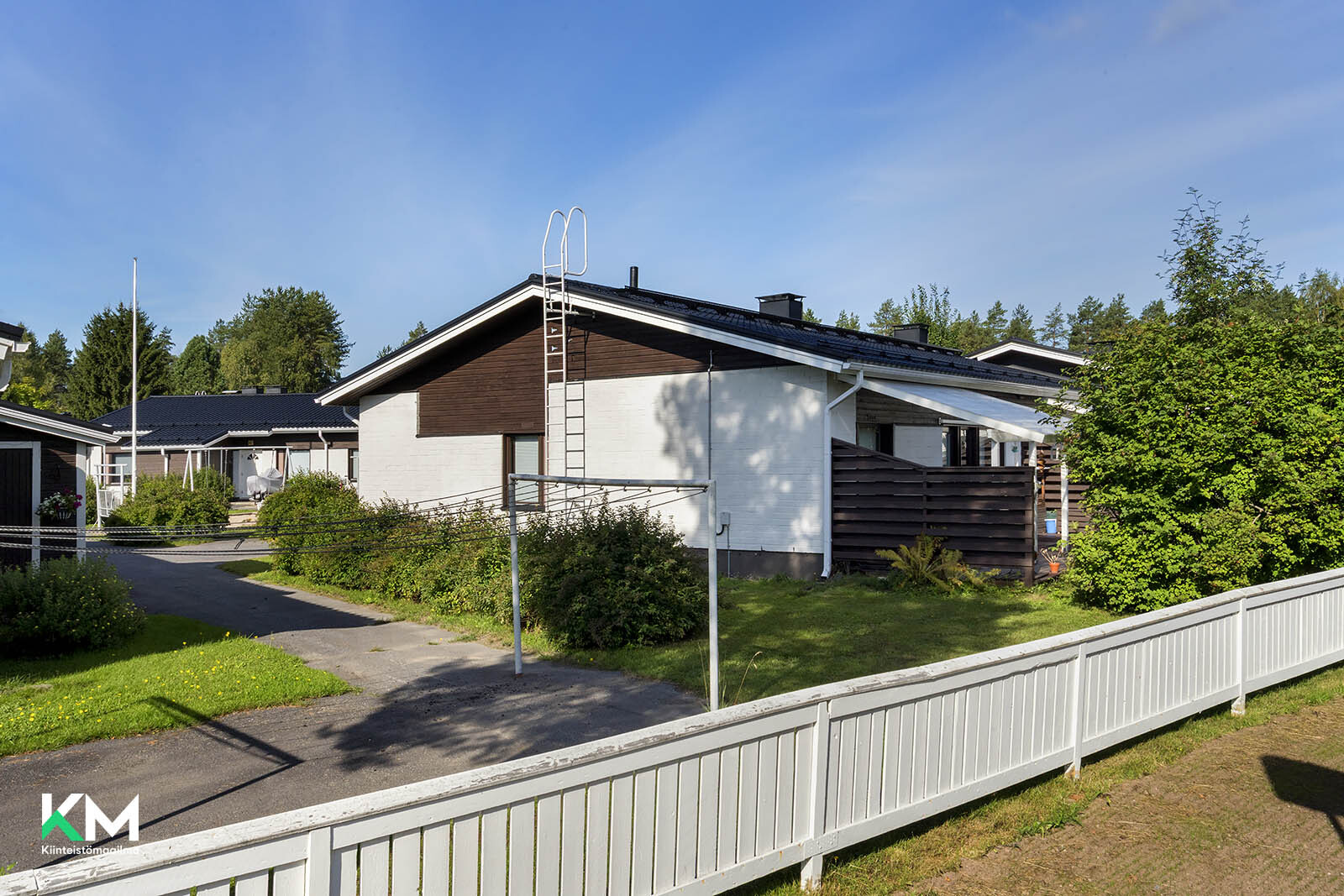 Seponkuja 8, Jääli