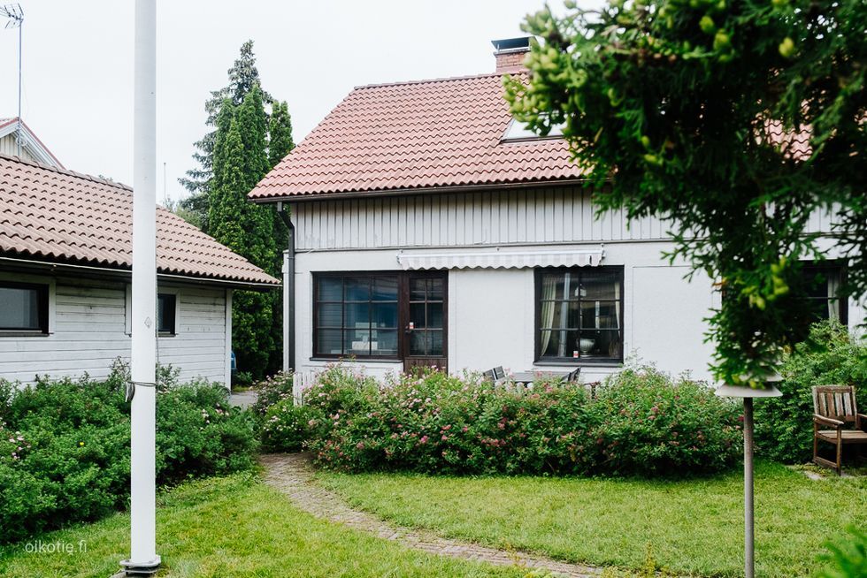 Ukkotuomarinkuja 3, Torpparinmäki, Helsinki