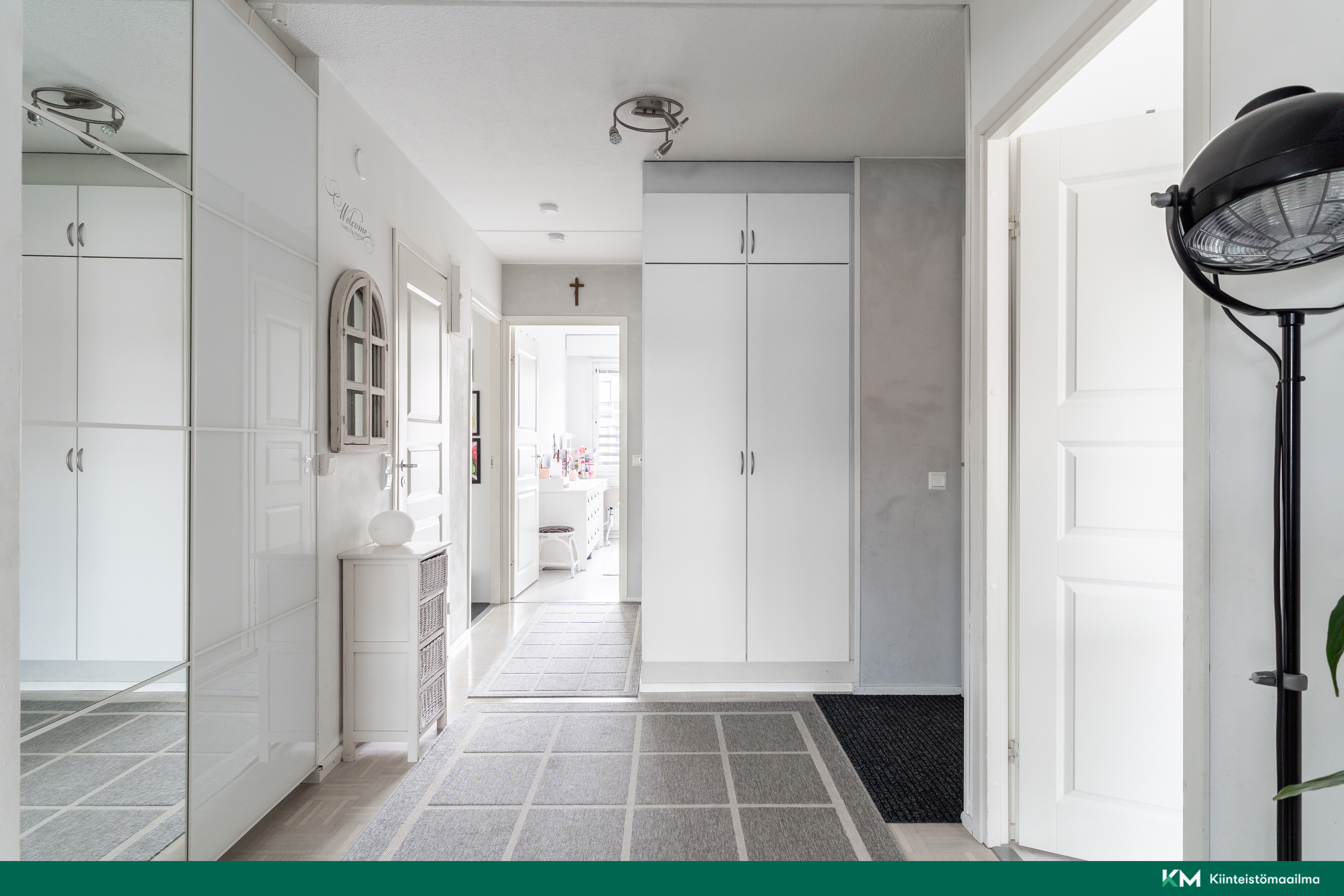 Hietapellontie 20, Tapaninkylä, Helsinki