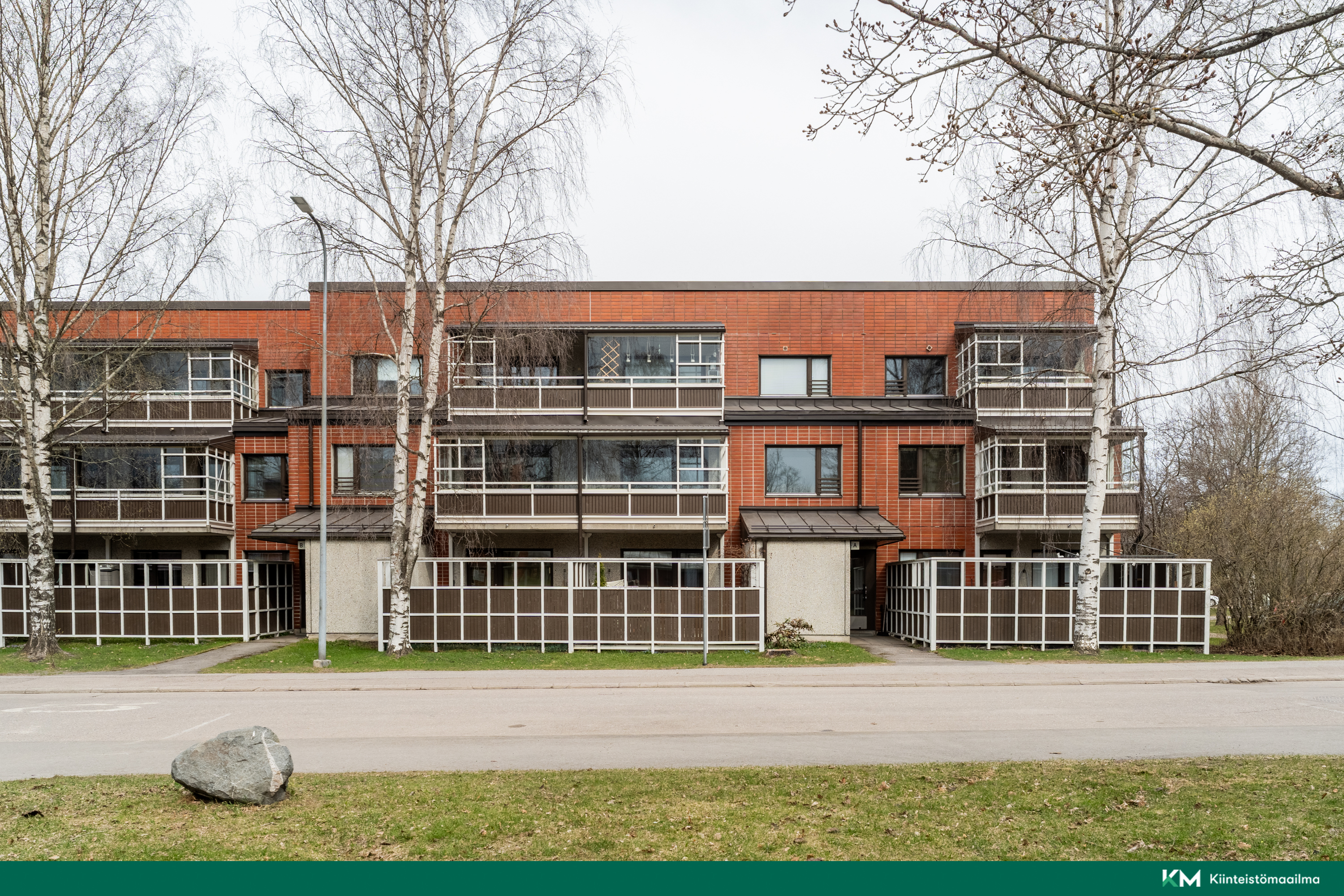 Hietapellontie 20, Tapaninkylä, Helsinki