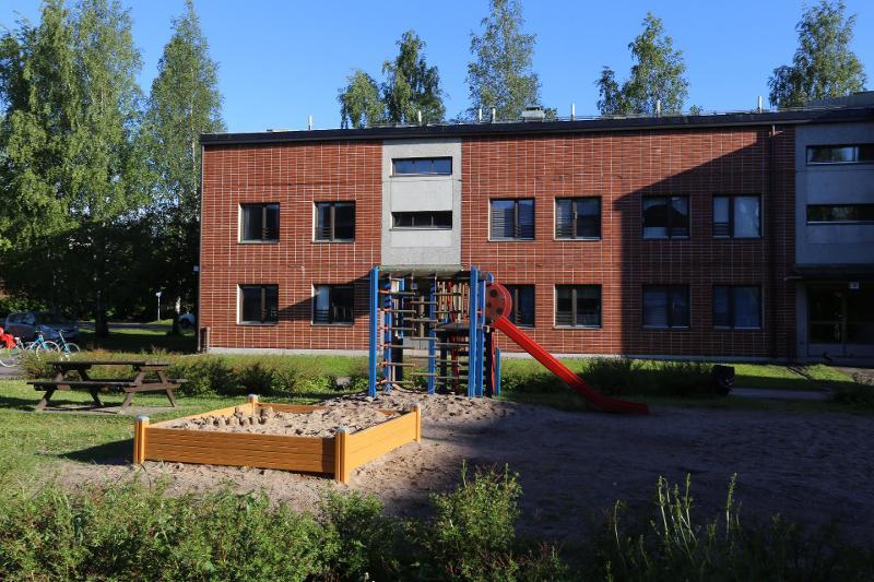 Hietapellontie 20, Tapaninkylä, Helsinki