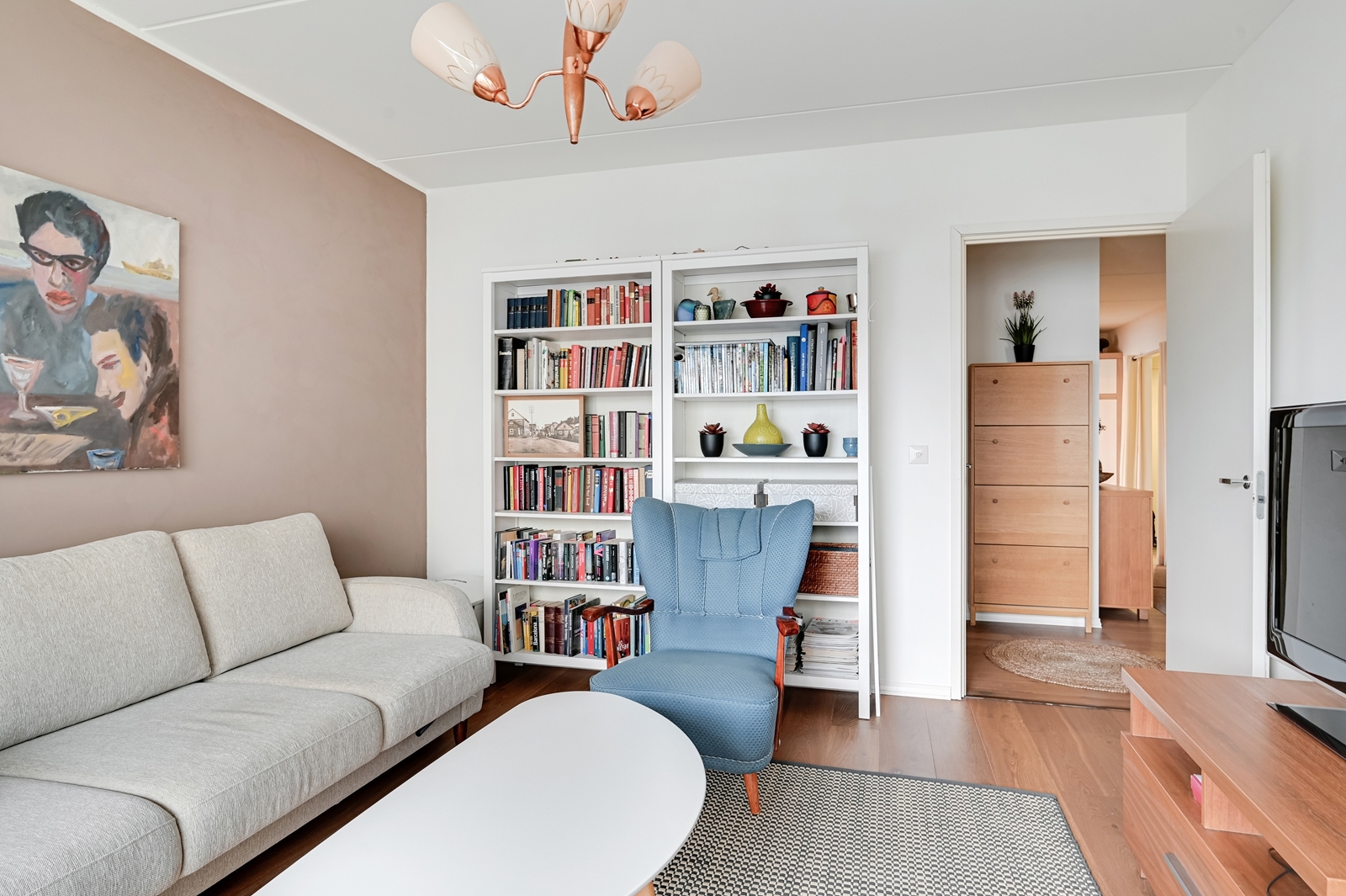 Postikatu 12, Järvenpää