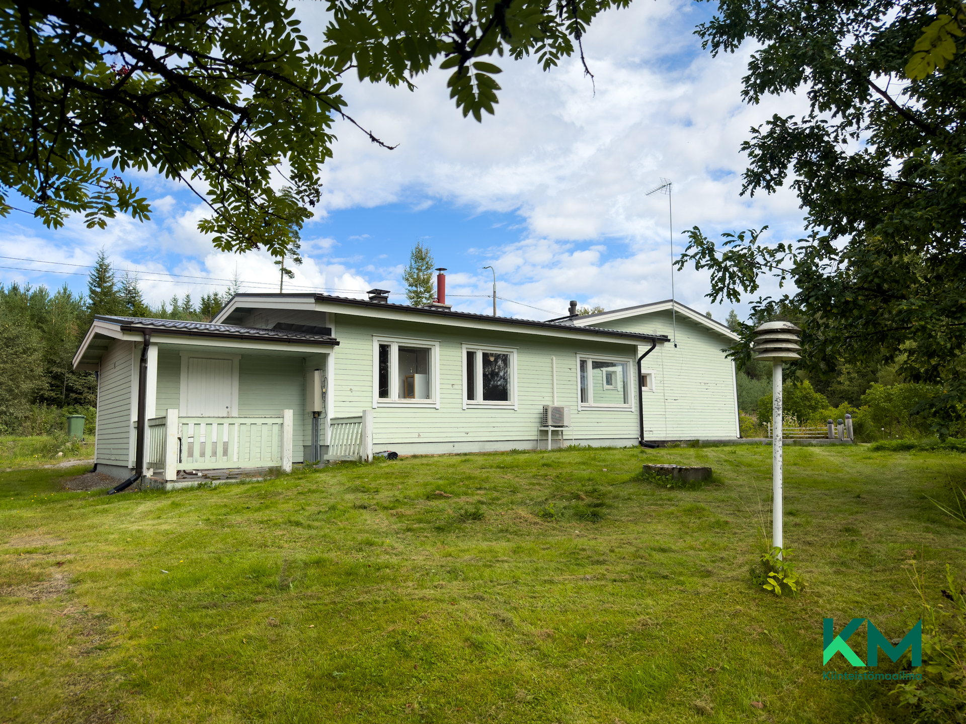 Pölläskyläntie 32, Pihlajalahti, Savonlinna