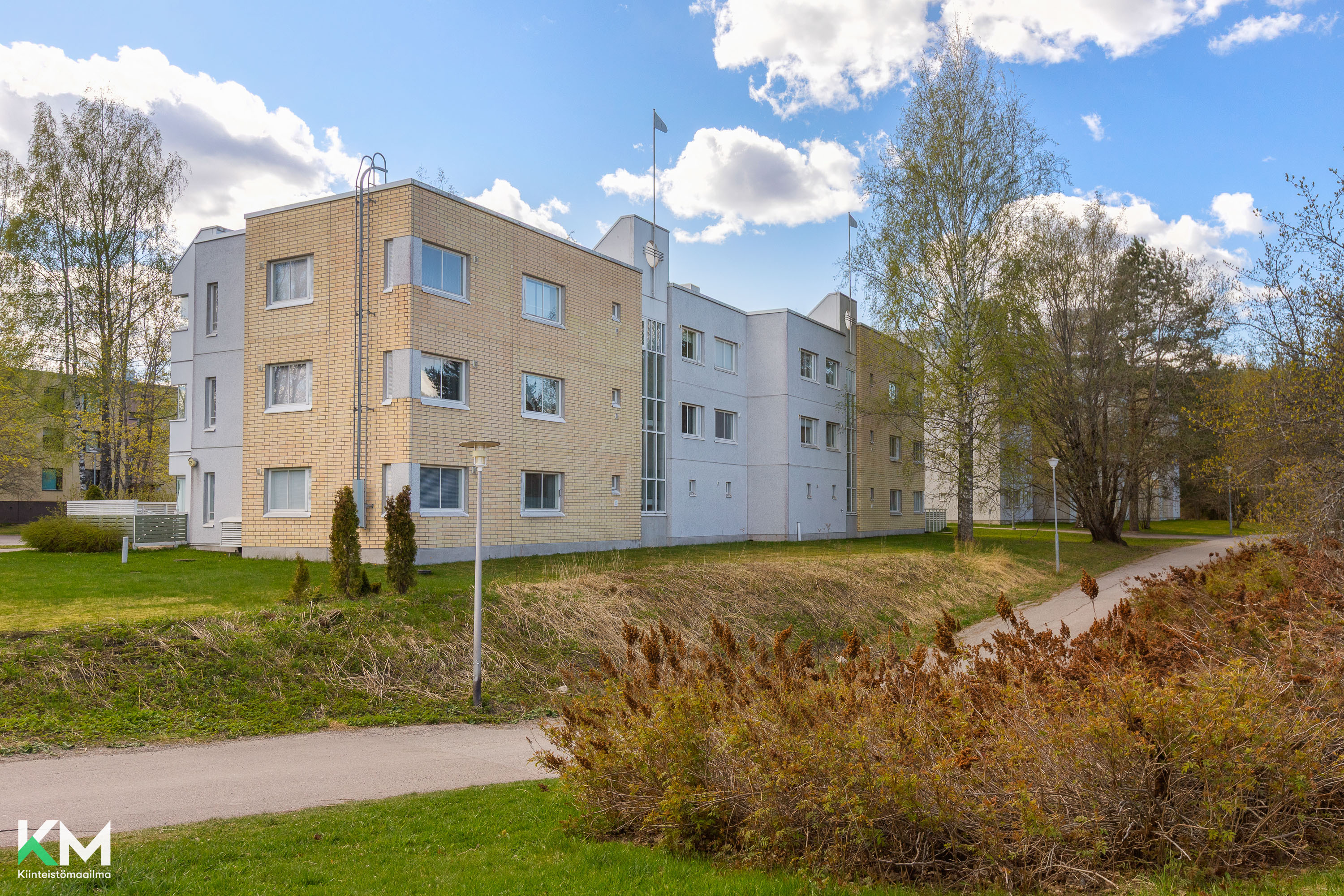 Sarvikatu 12, Lahti