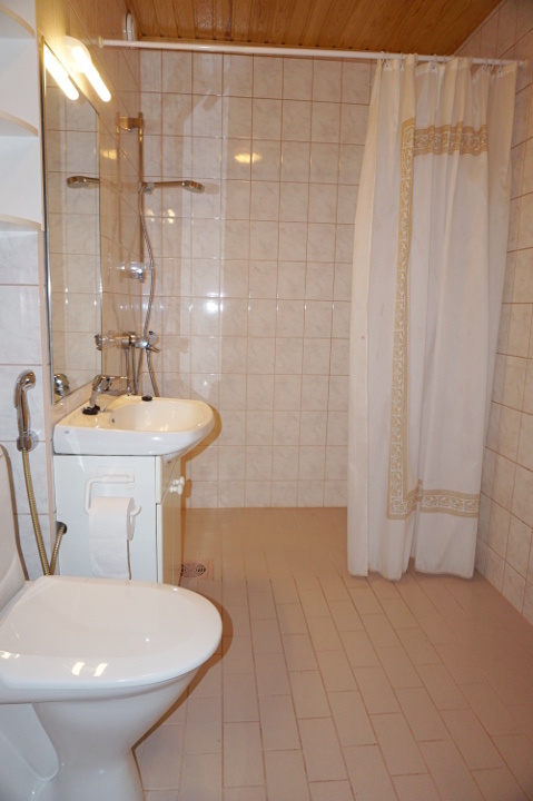 Läkkisepänkatu 8, Varkaus