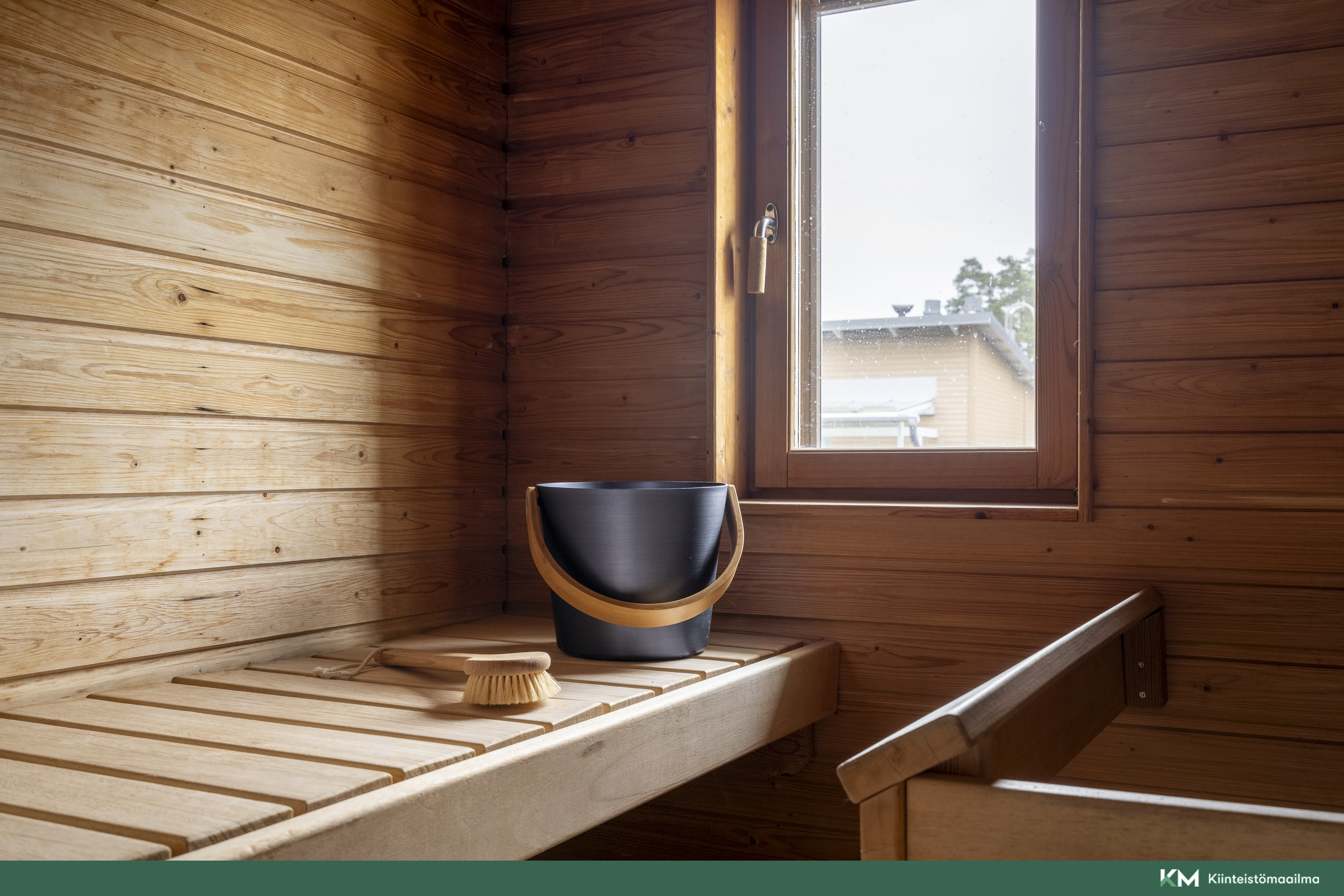 Gustav Pauligin katu 15, Aurinkolahti, Helsinki