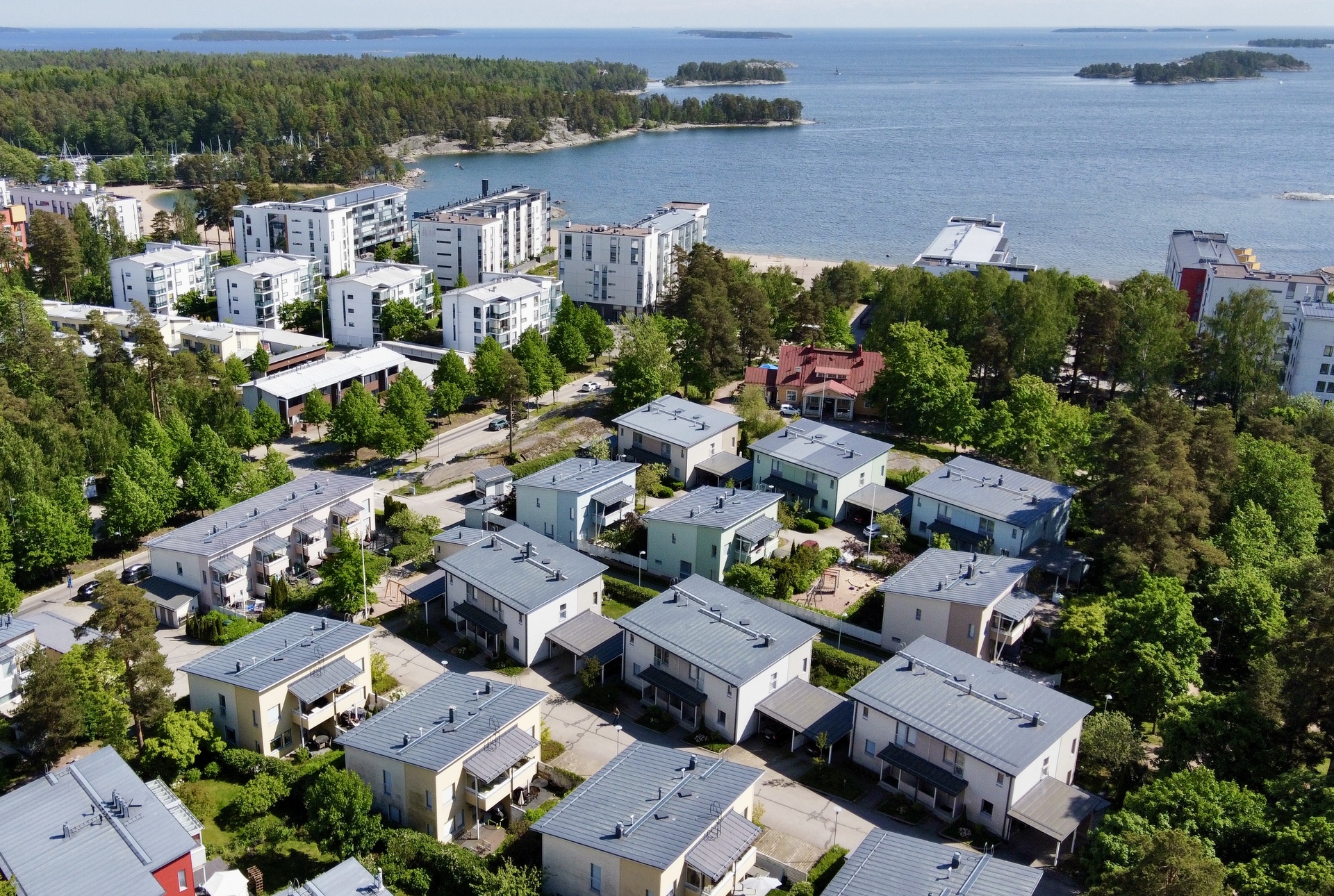 Gustav Pauligin katu 15, Aurinkolahti, Helsinki