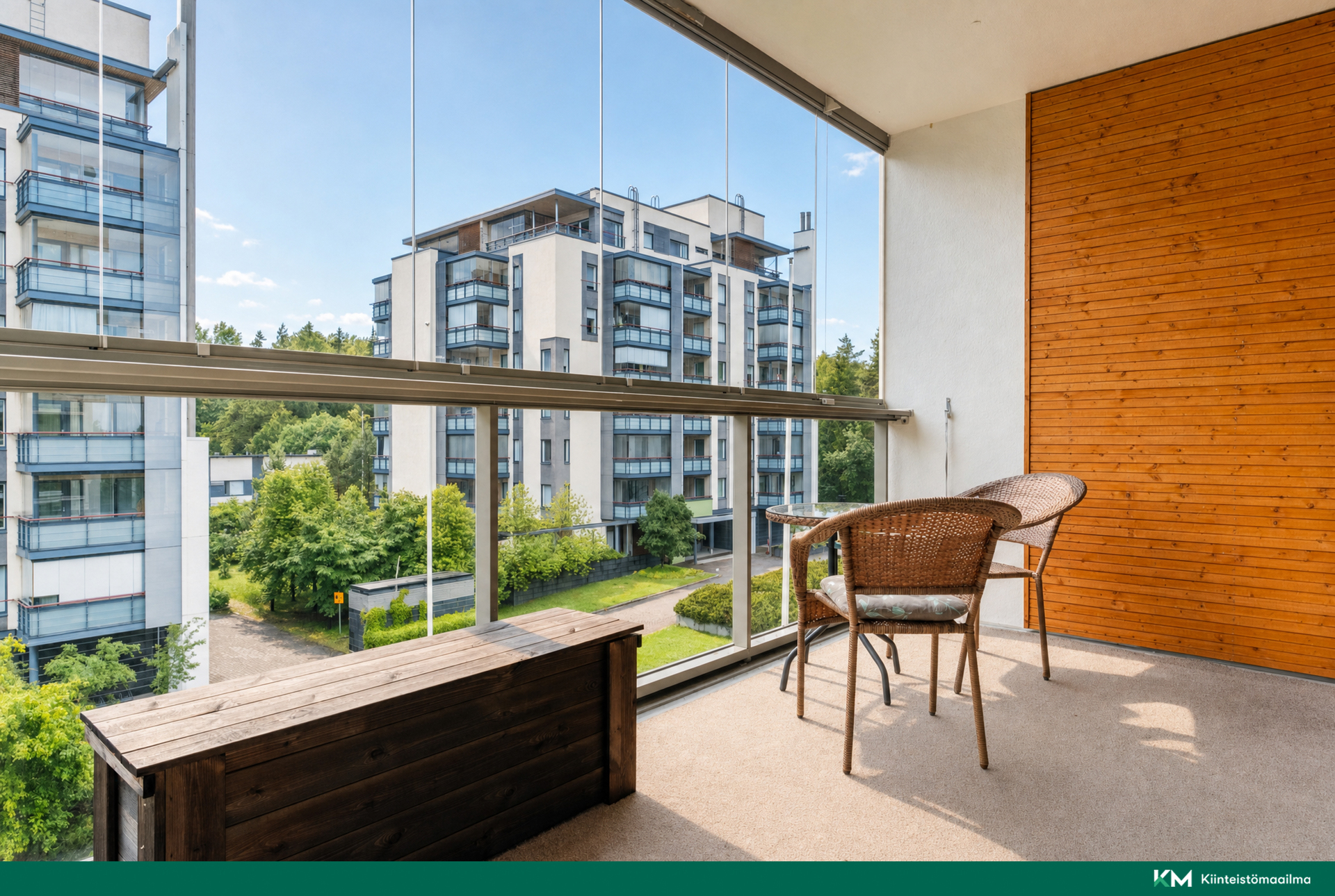 Adjutantinkatu 8, Mäkkylä, Espoo
