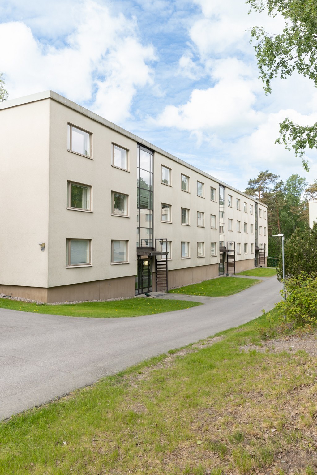 Saanatunturintie 3, Mellunkylä, Helsinki
