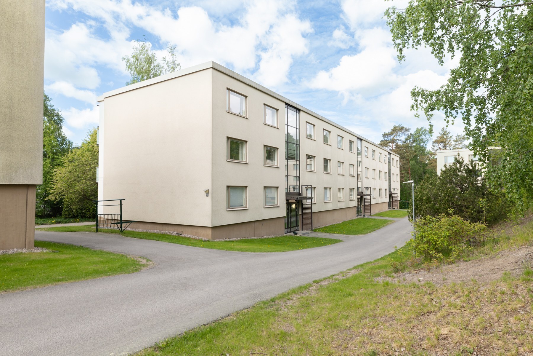 Saanatunturintie 3, Mellunkylä, Helsinki