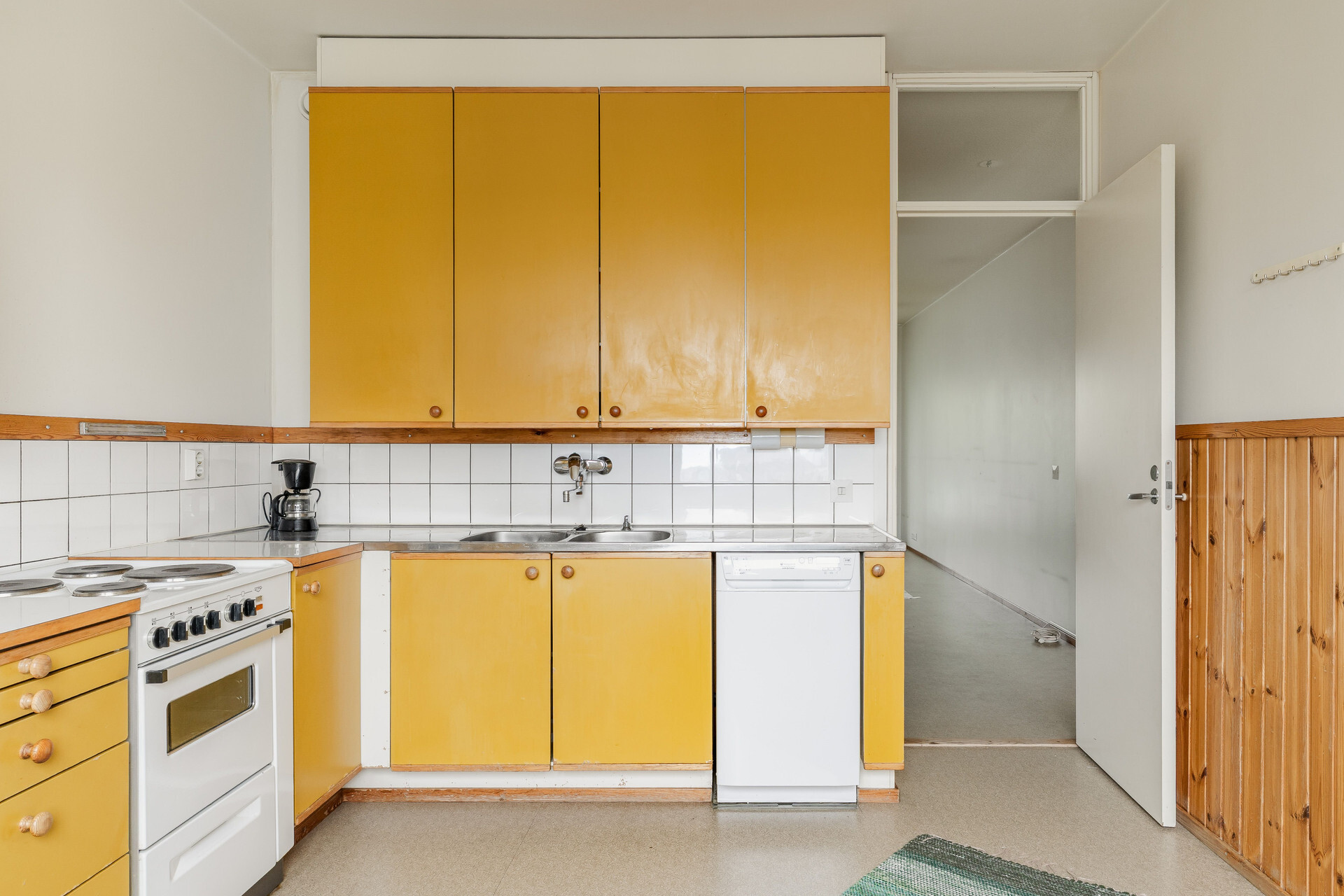Ristiaallokonkatu 6, Kivenlahti, Espoo