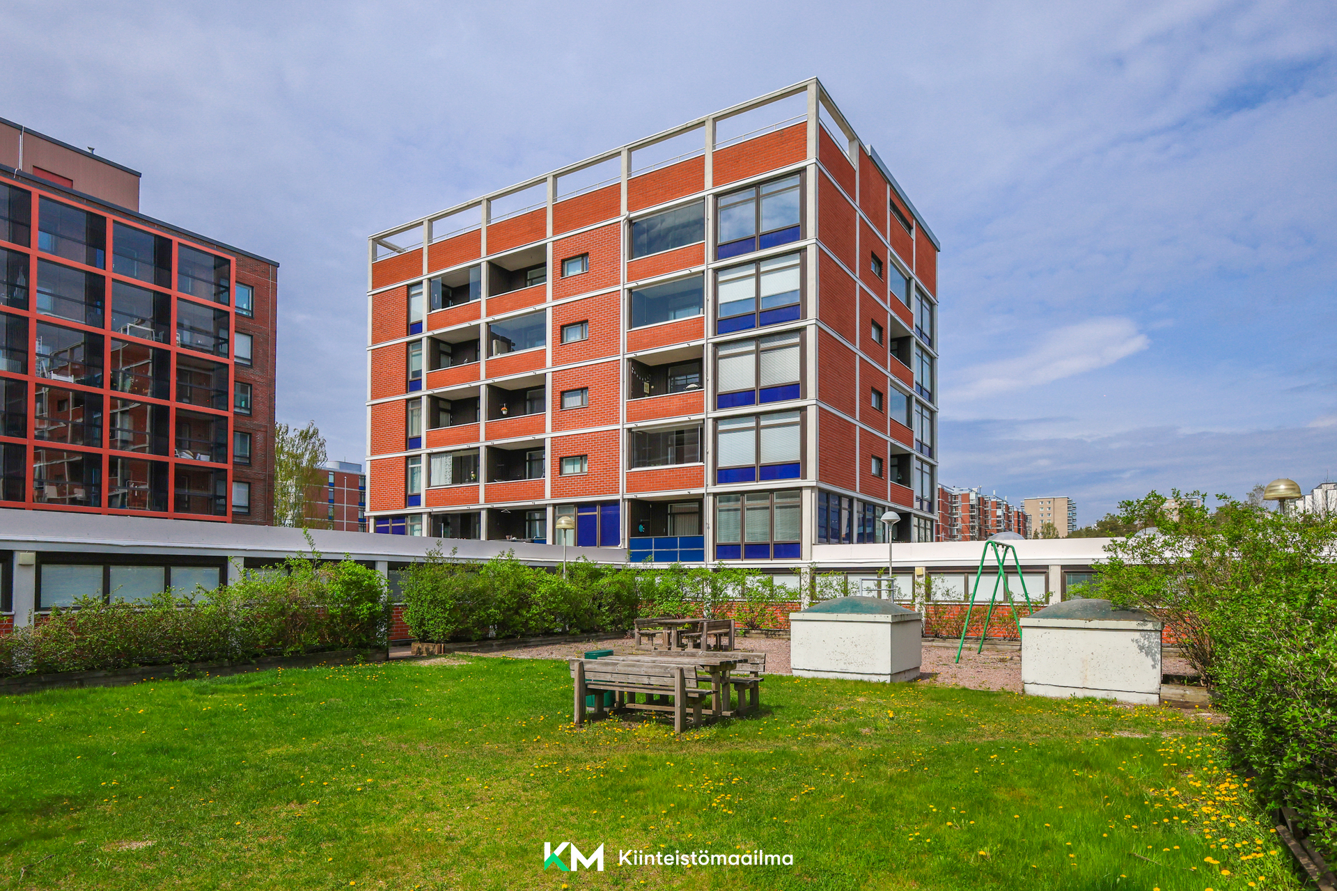 Maapallonkuja 2, Olari, Espoo
