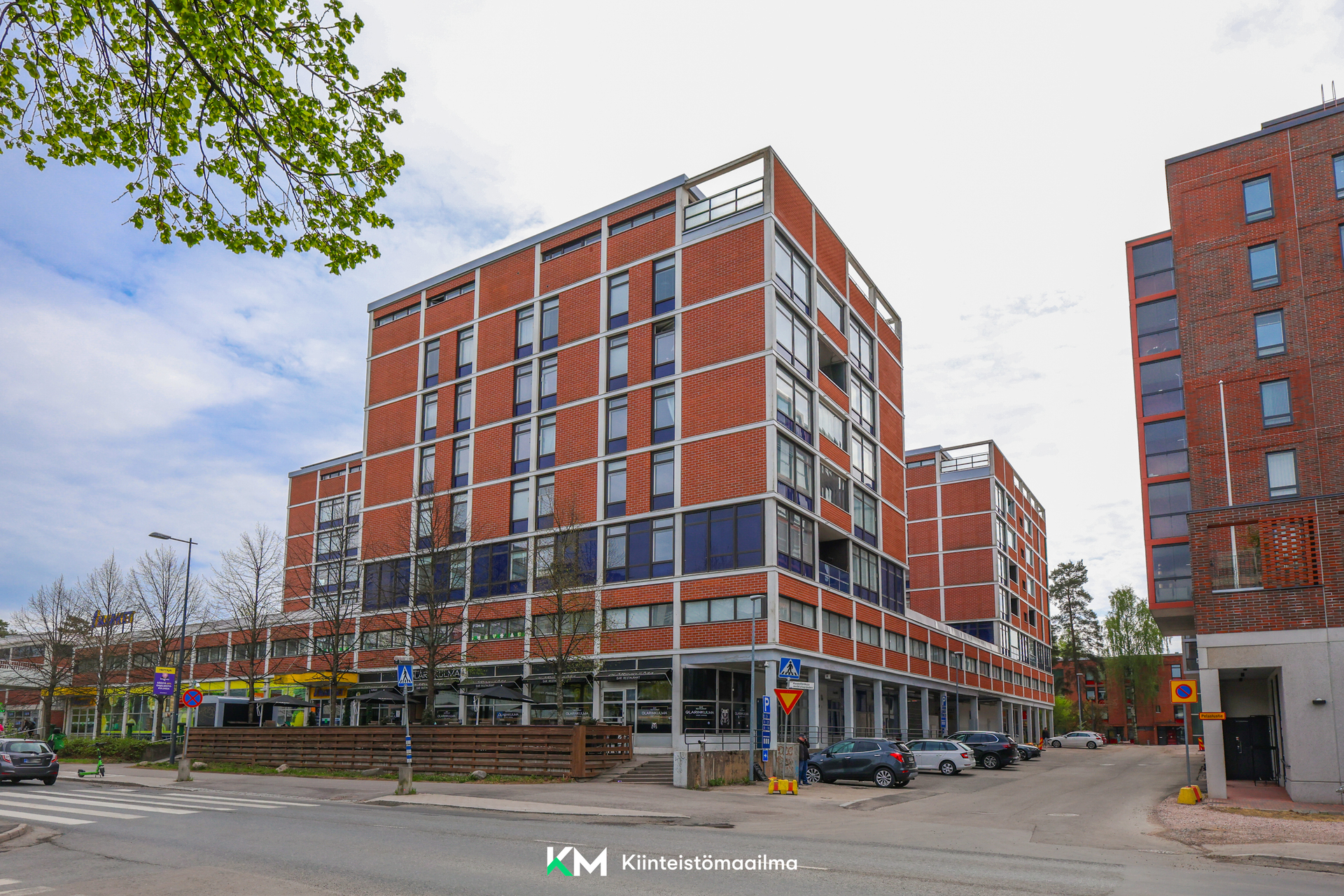 Maapallonkuja 2, Olari, Espoo