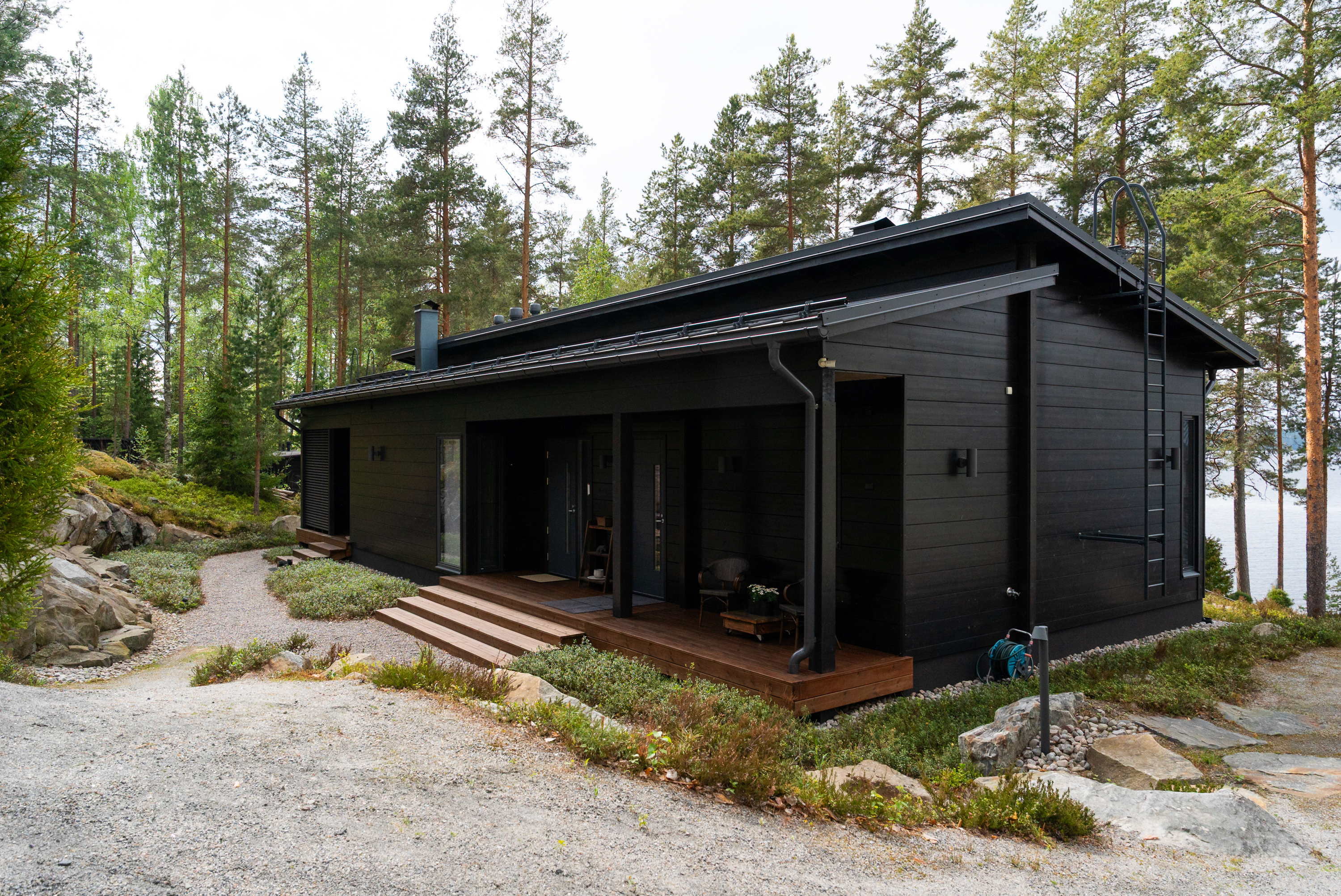 Haasianlahdentie 90, Luhanka