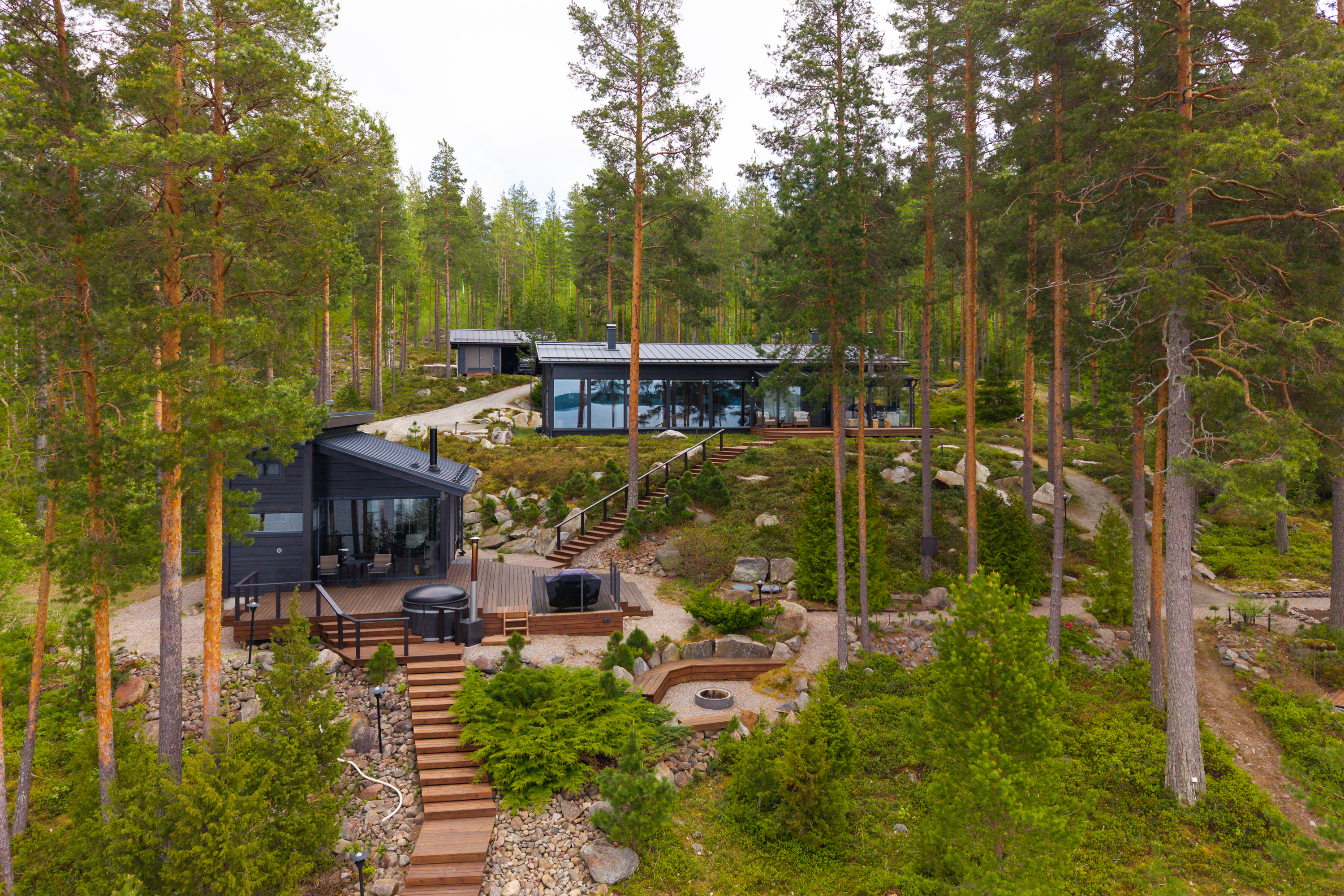 Haasianlahdentie 90, Luhanka