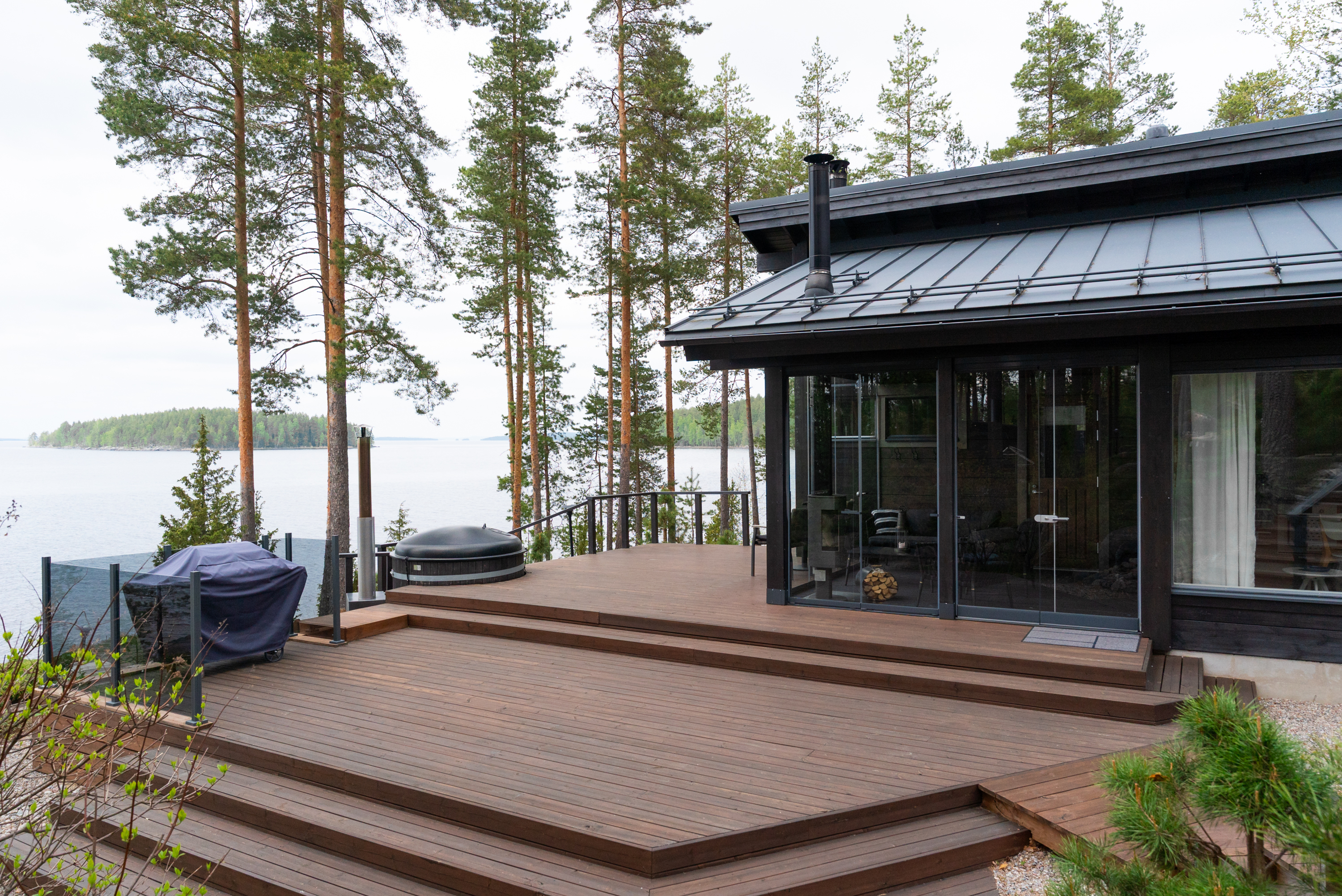 Haasianlahdentie 90, Luhanka