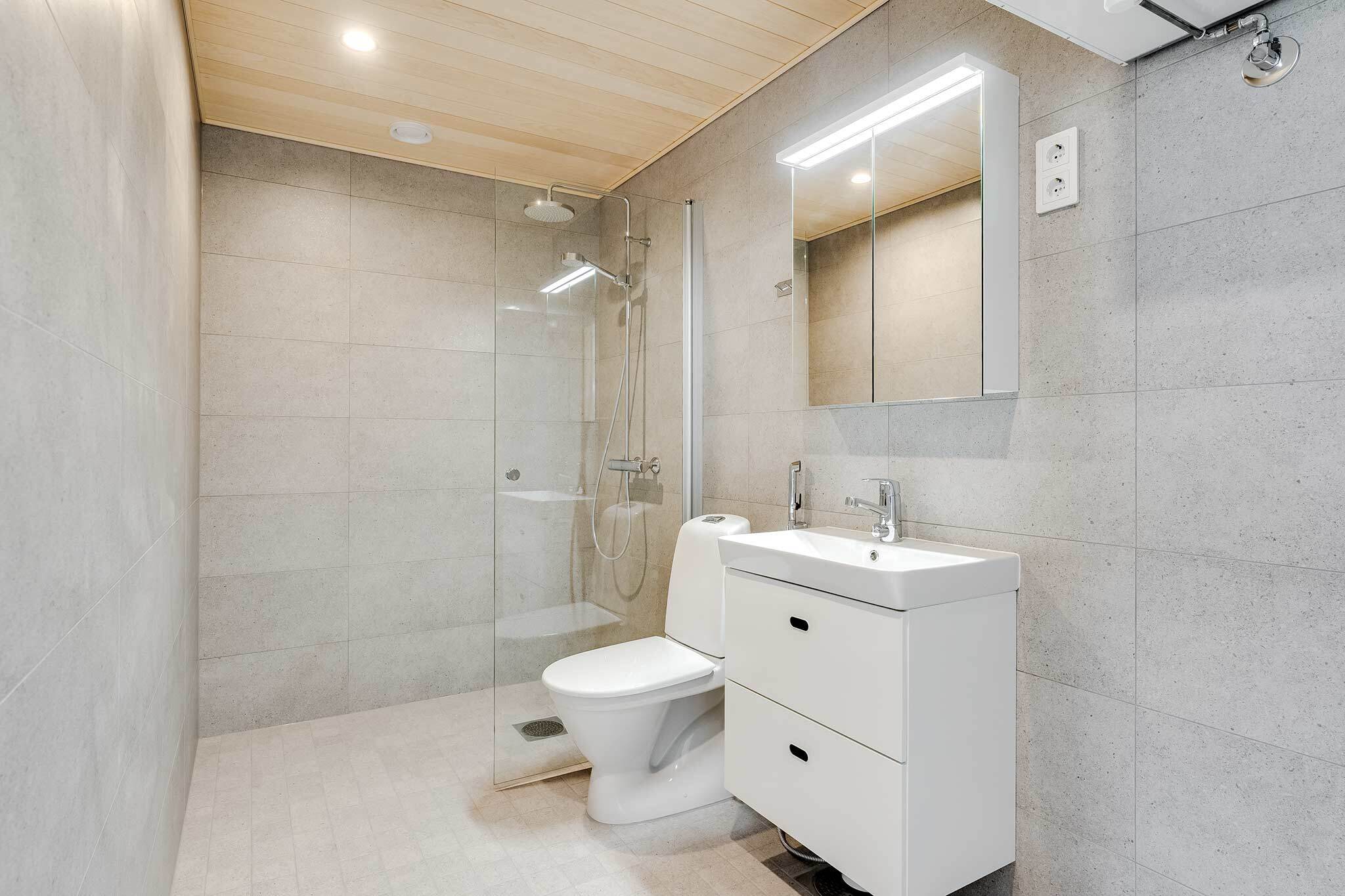 Kauppiaankatu 11, Solja, Pirkkala