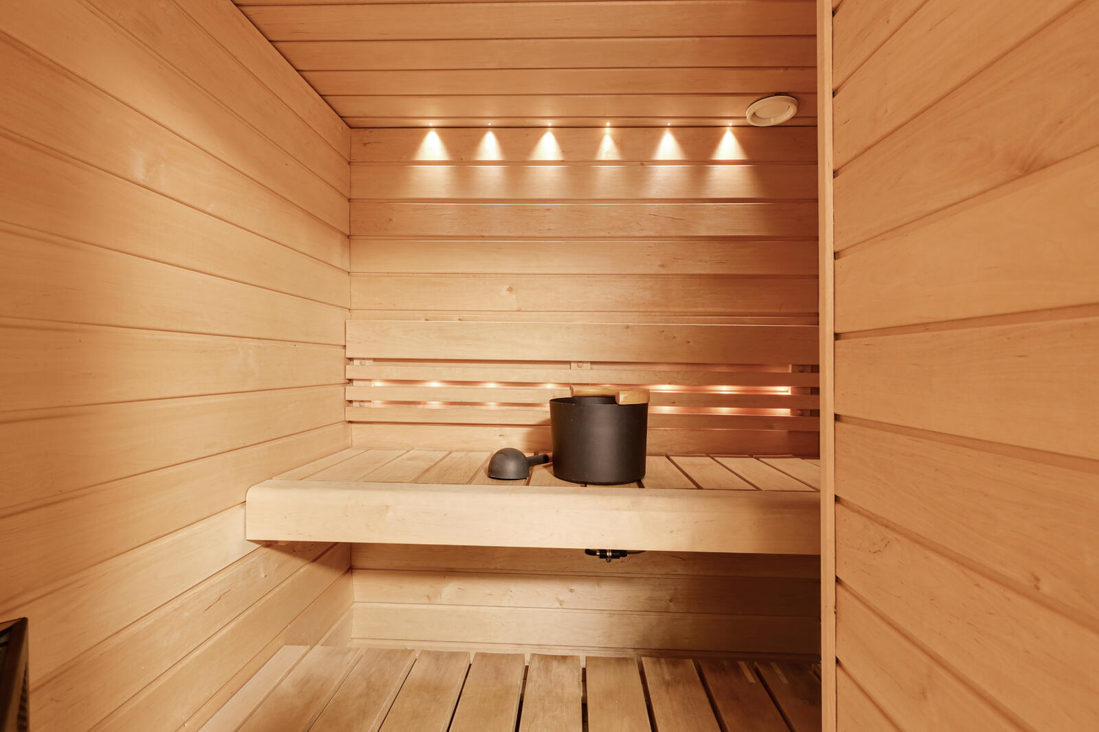 Huoneiston oma sauna
