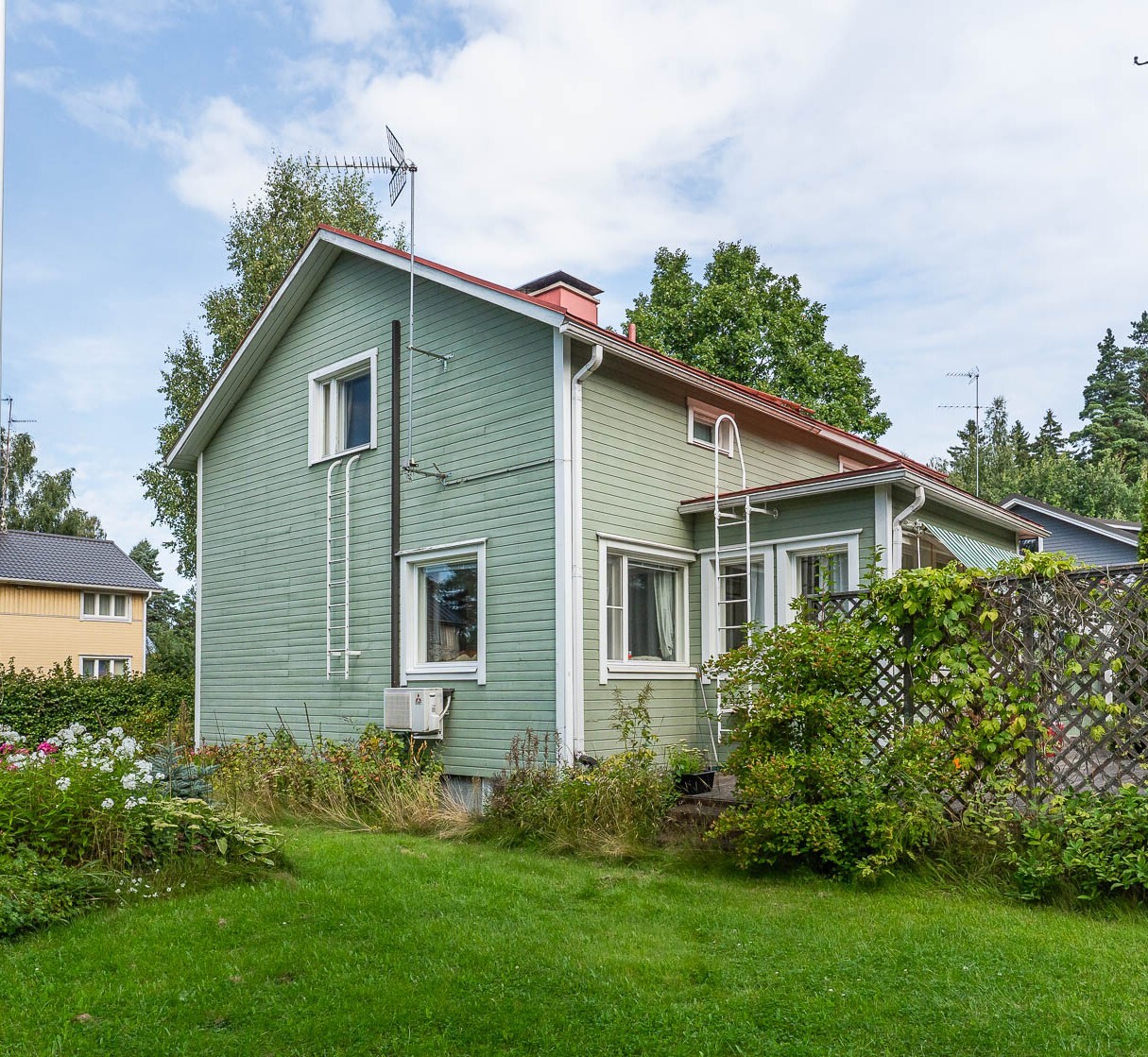 Metsästäjänkatu 29 a