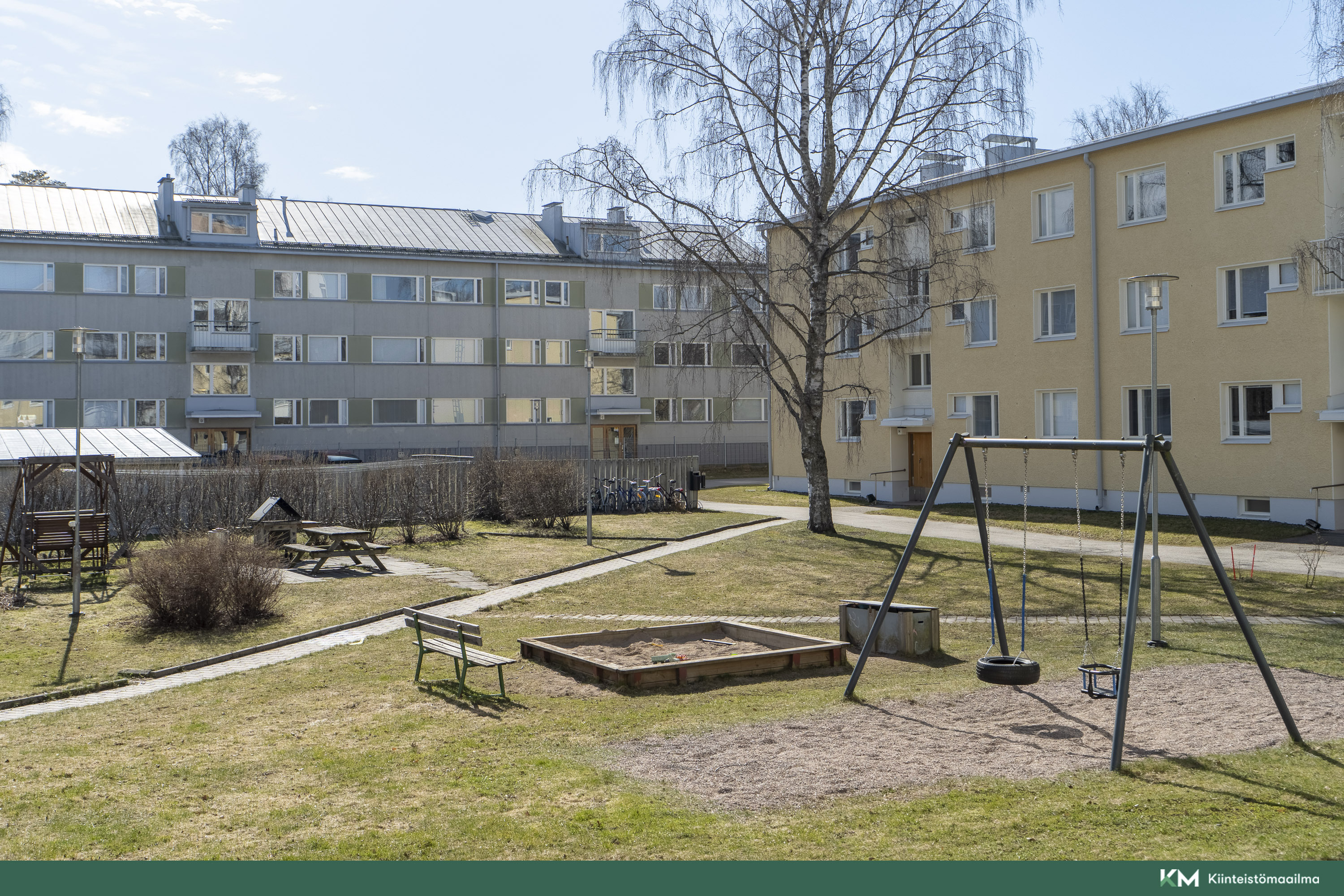 Rusthollarintie 11, Puotila, Helsinki