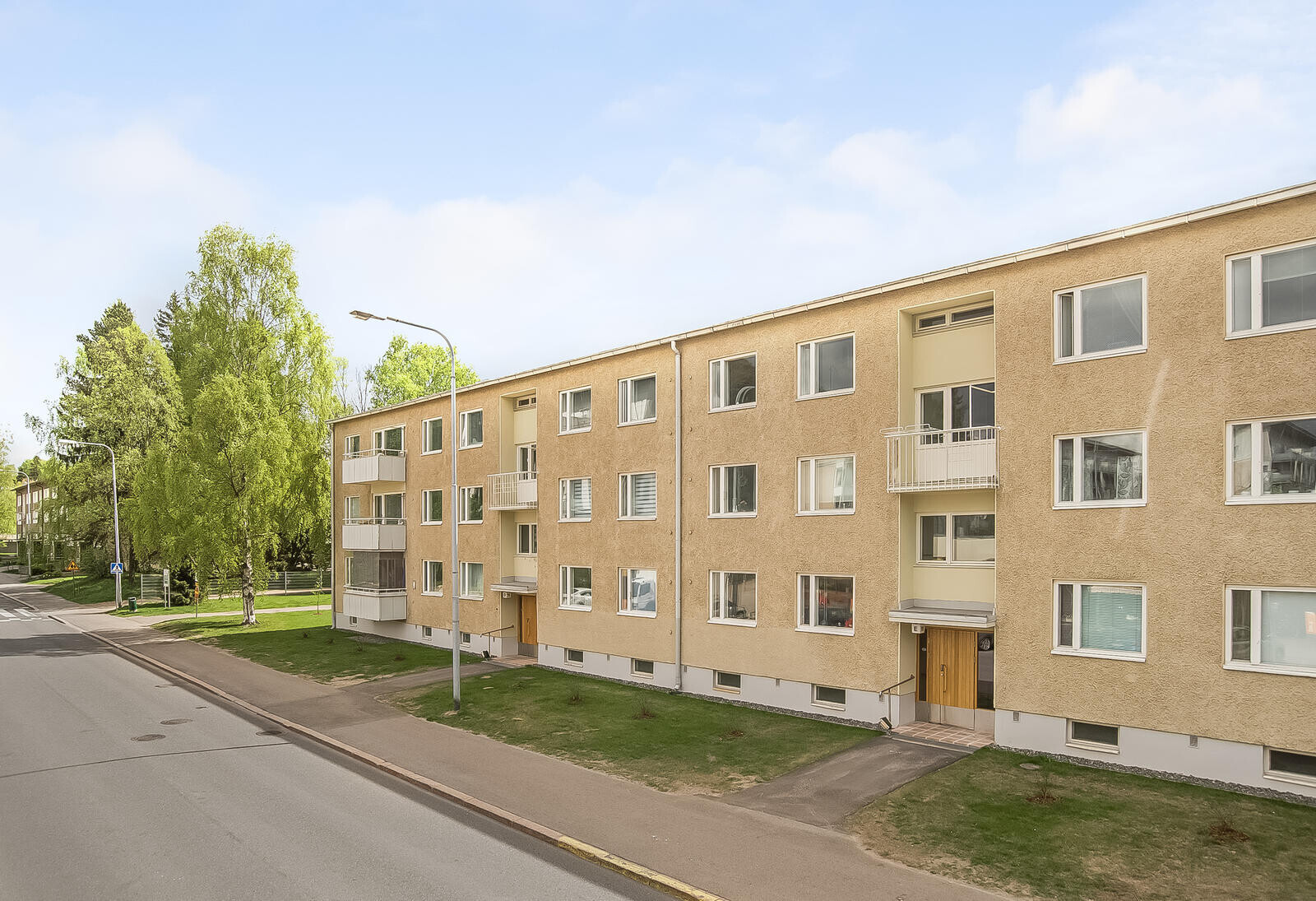 Rusthollarintie 11, Puotila, Helsinki