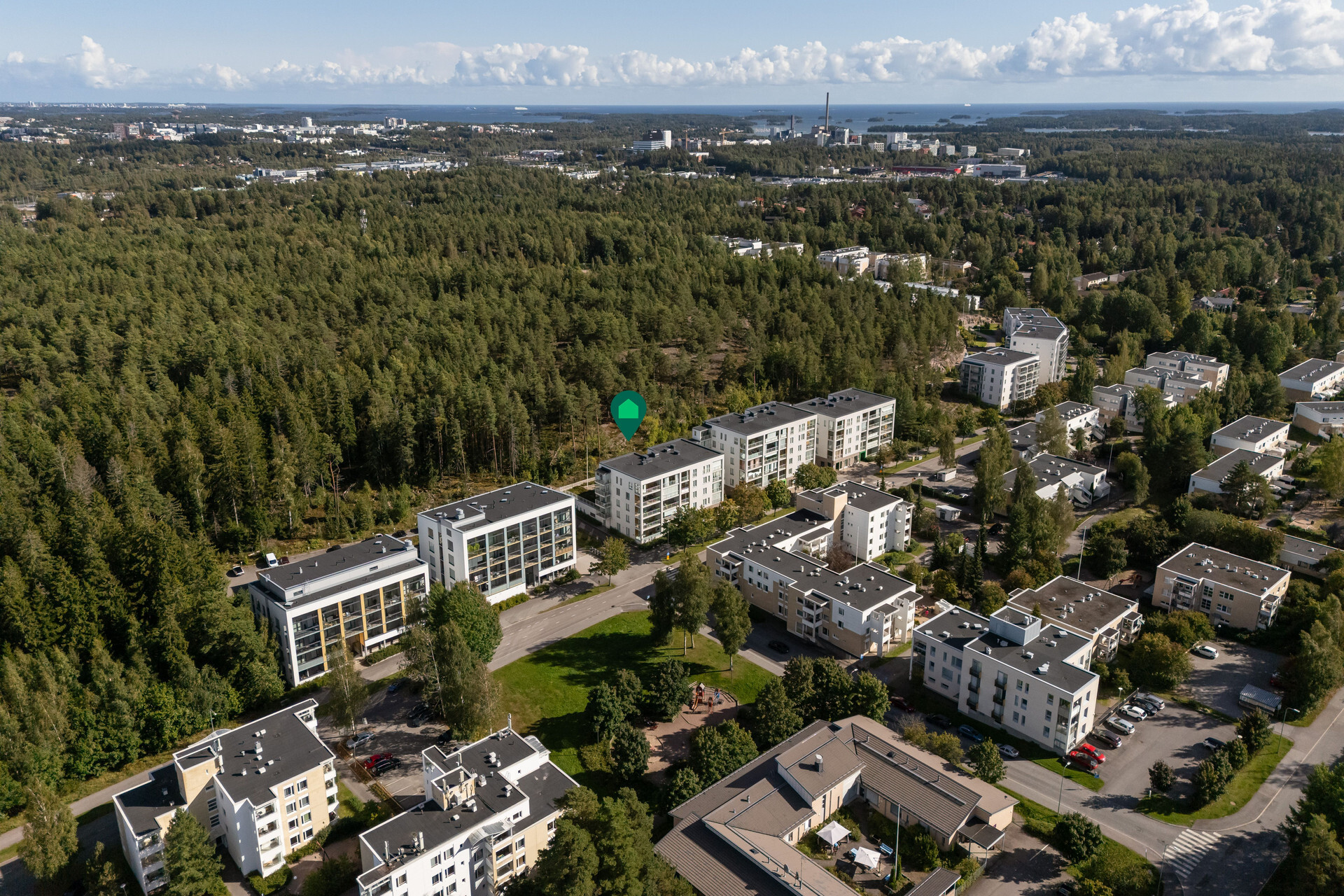 Eestinlaakso 9, Eestinlaakso, Espoo
