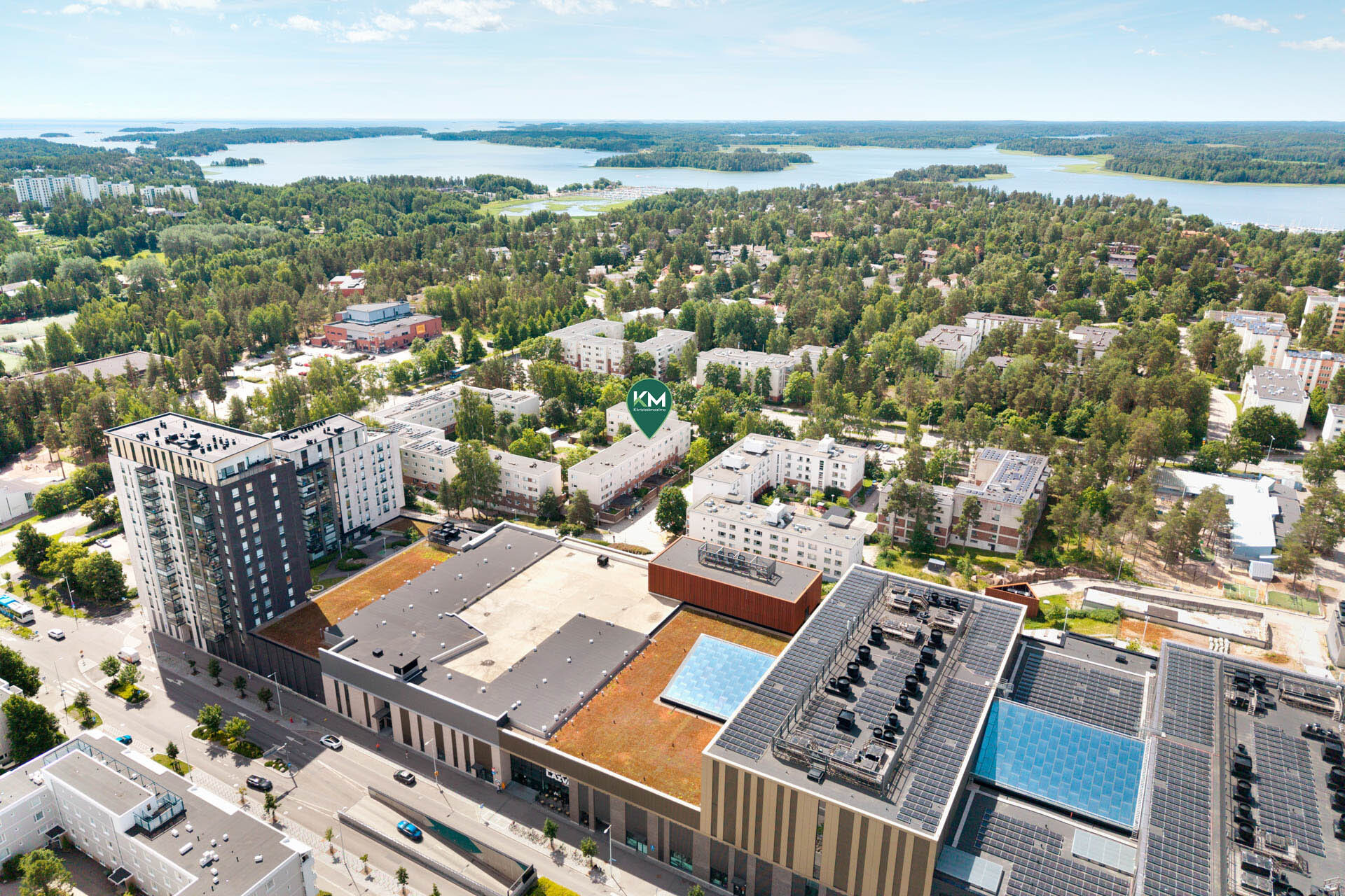 Lippulaivan kauppakeskus vieressä