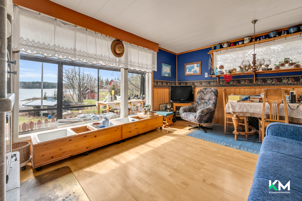 Degeröntie 99a, Hurskursnäs, Raasepori