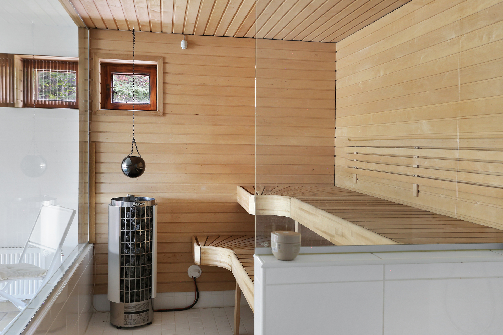 Vähäniityntie 14, Kulosaari, Helsinki