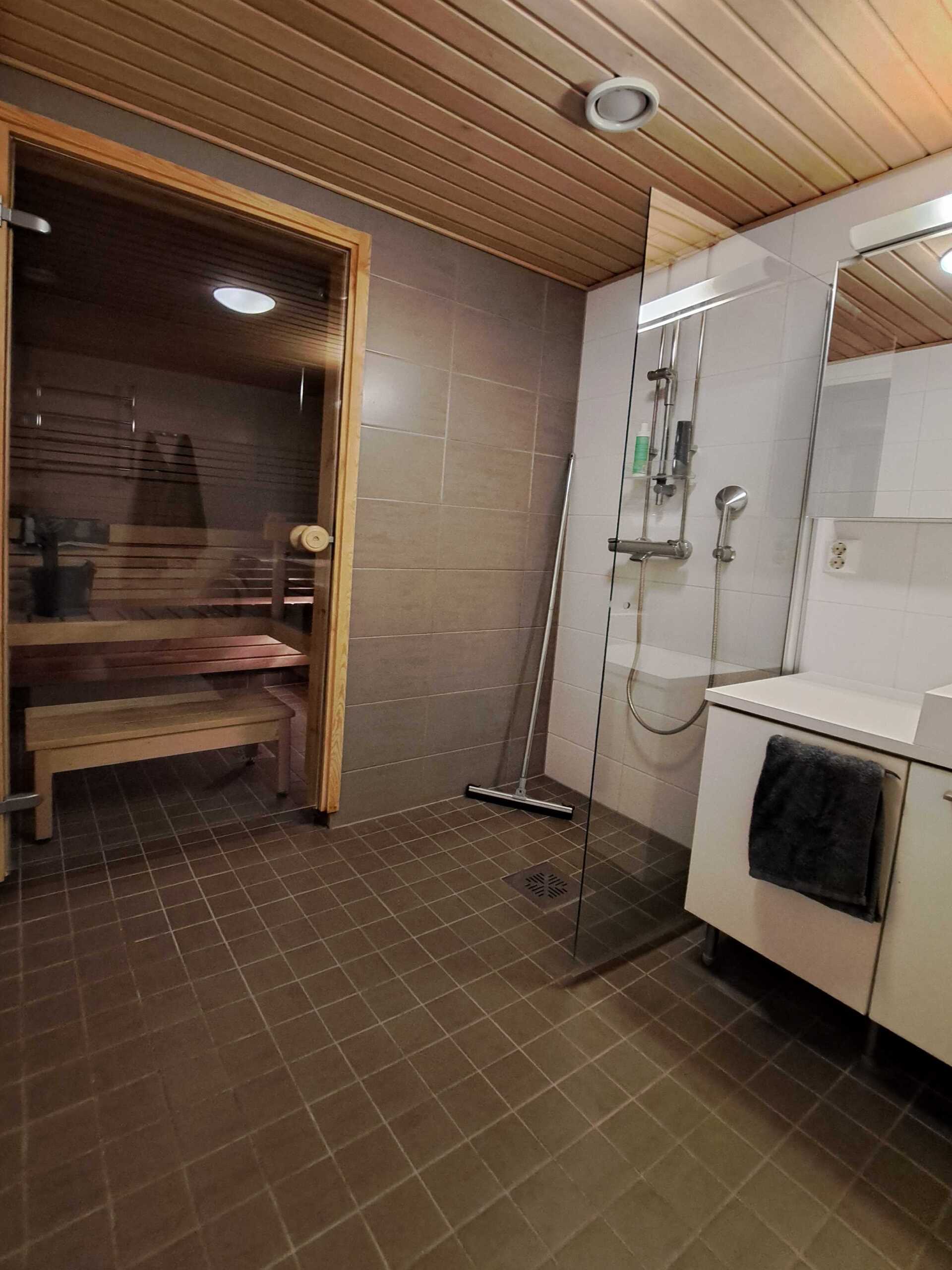 kylpyhuonetta, sauna