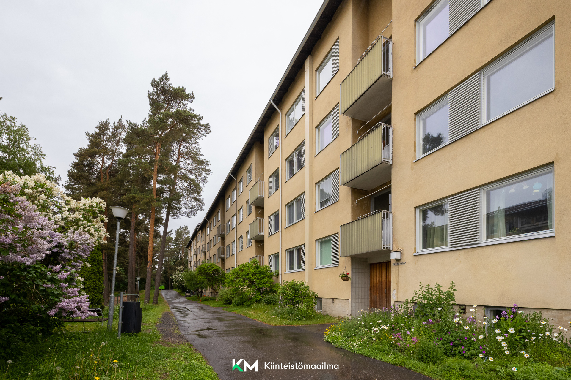 Lumikintie 6, Roihuvuori, Helsinki