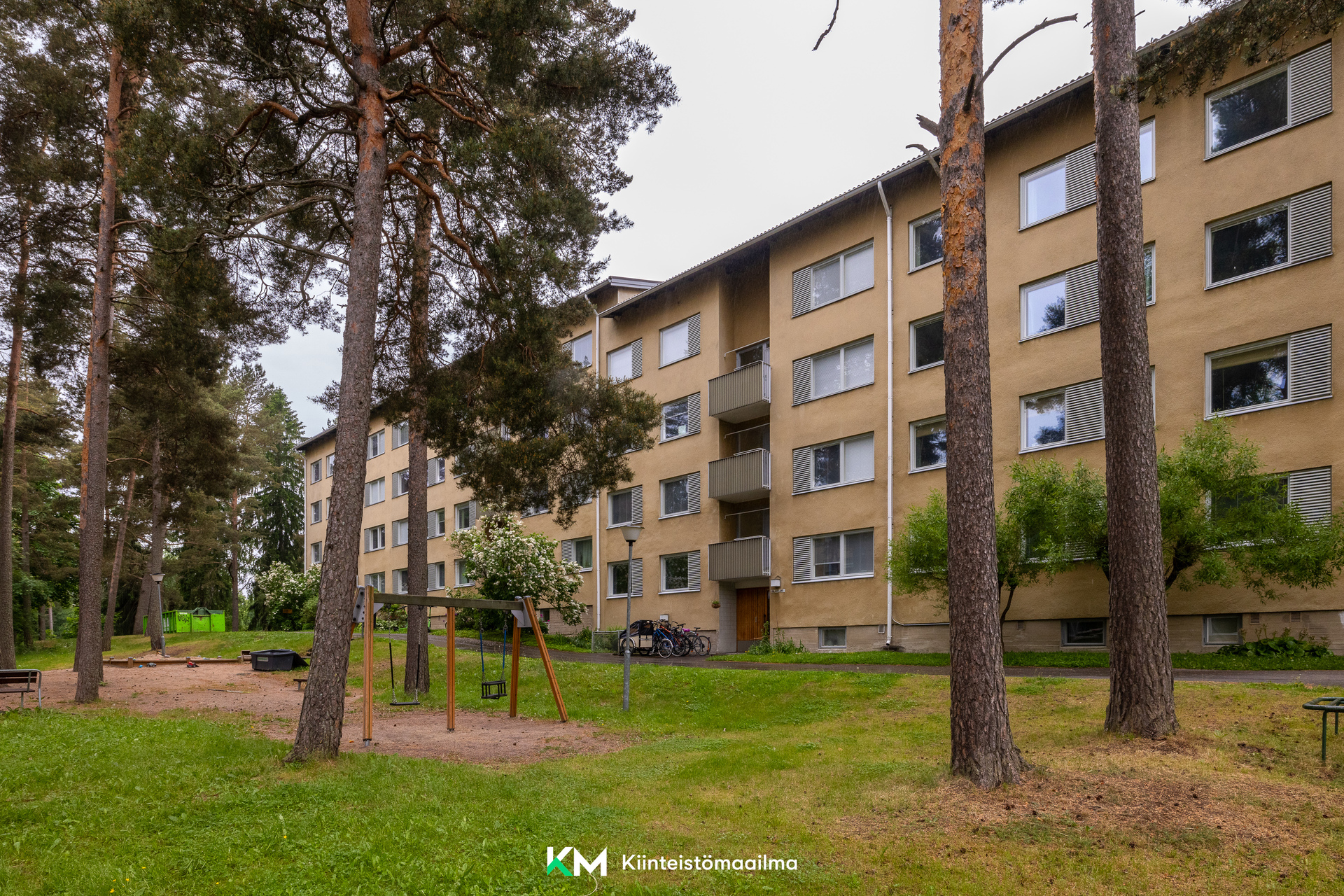 Lumikintie 6, Roihuvuori, Helsinki