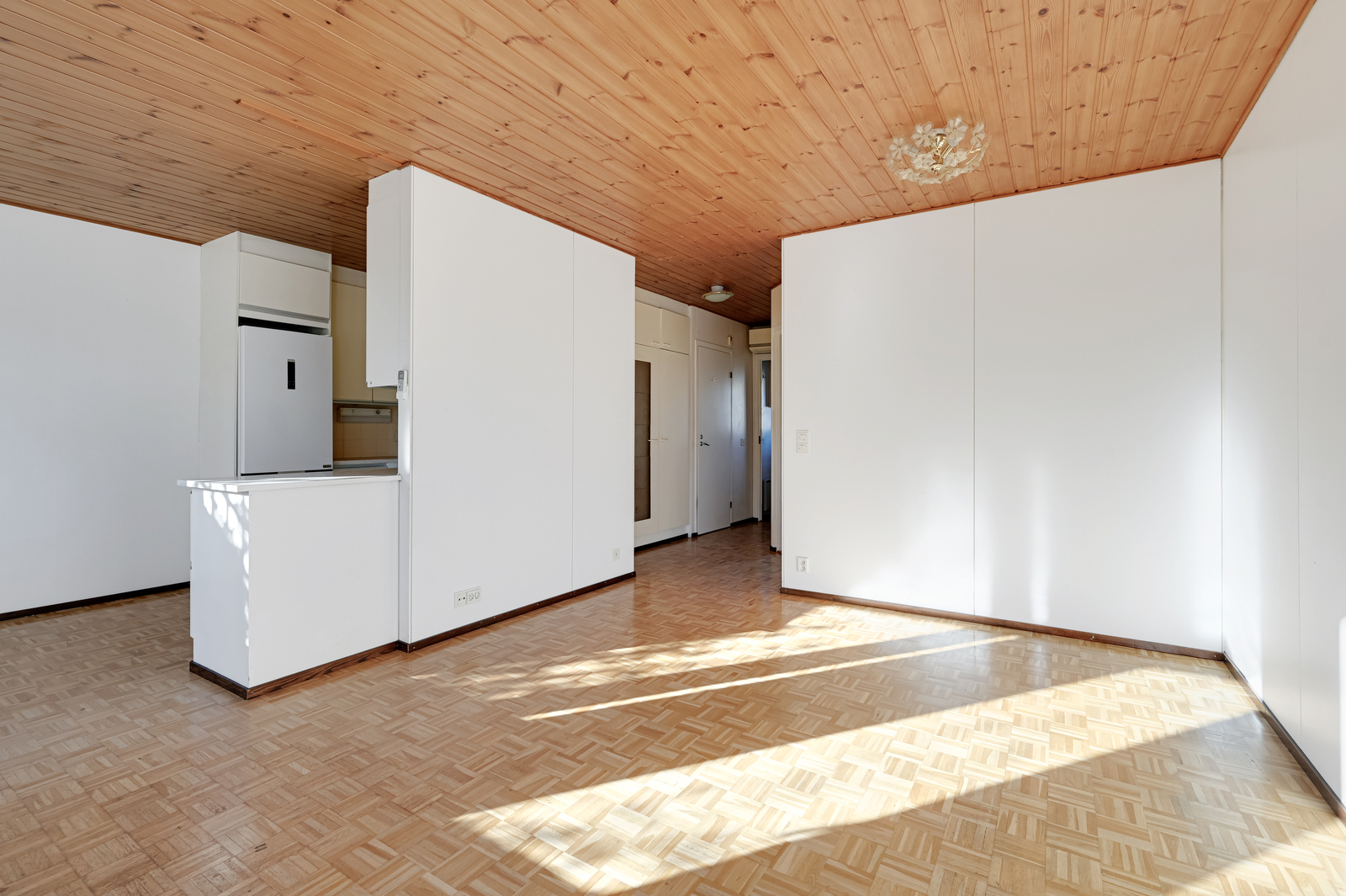 Ahvenanmaantie 5, Isokytö, Järvenpää