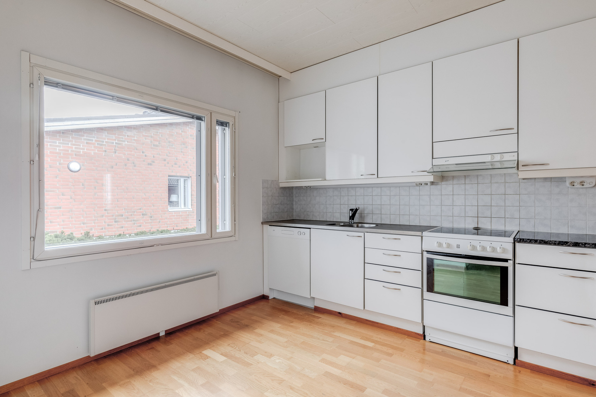 Osuuskunnantie 47, Länsi-Pakila, Helsinki