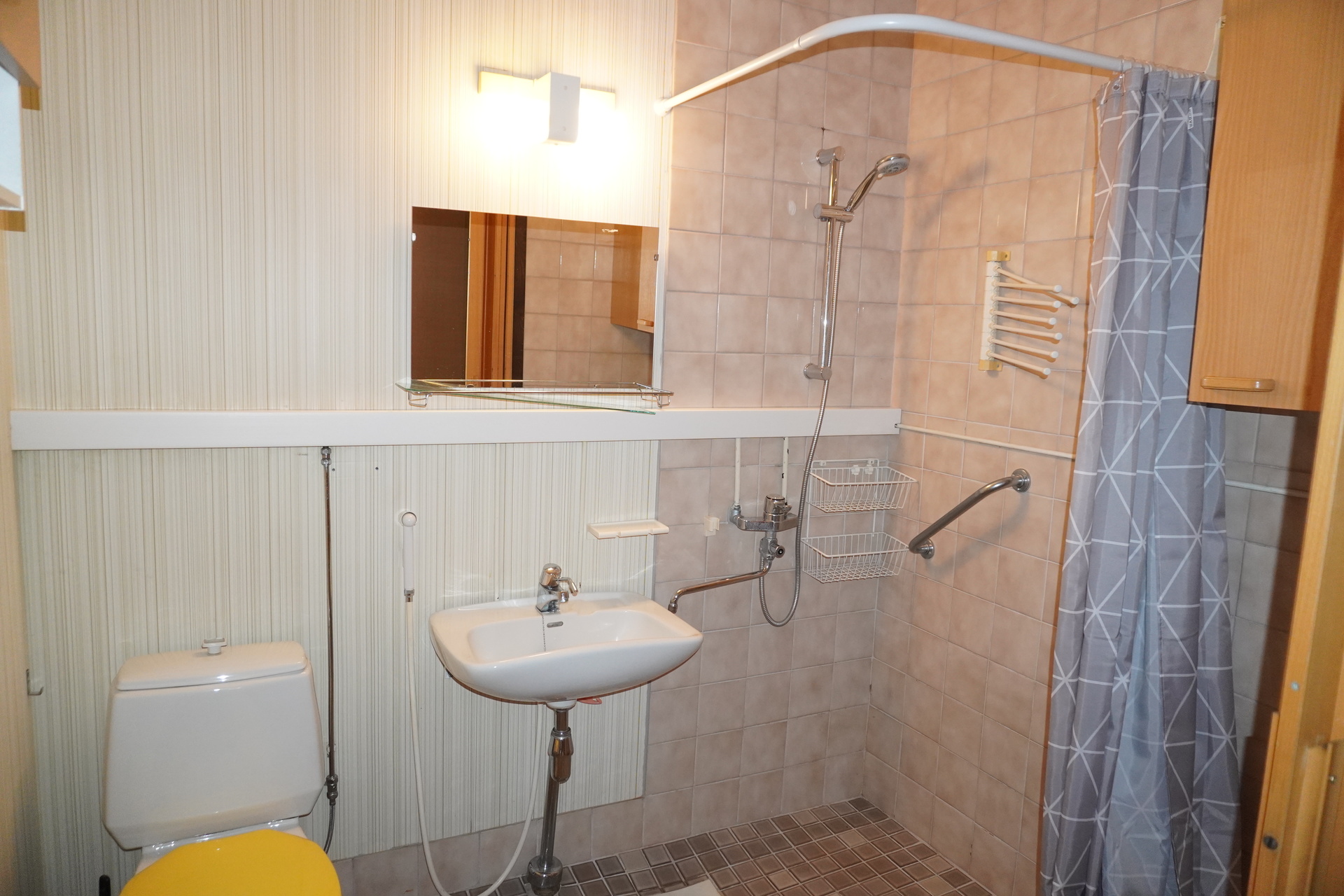 Käärmeniementie 24, Varkaus