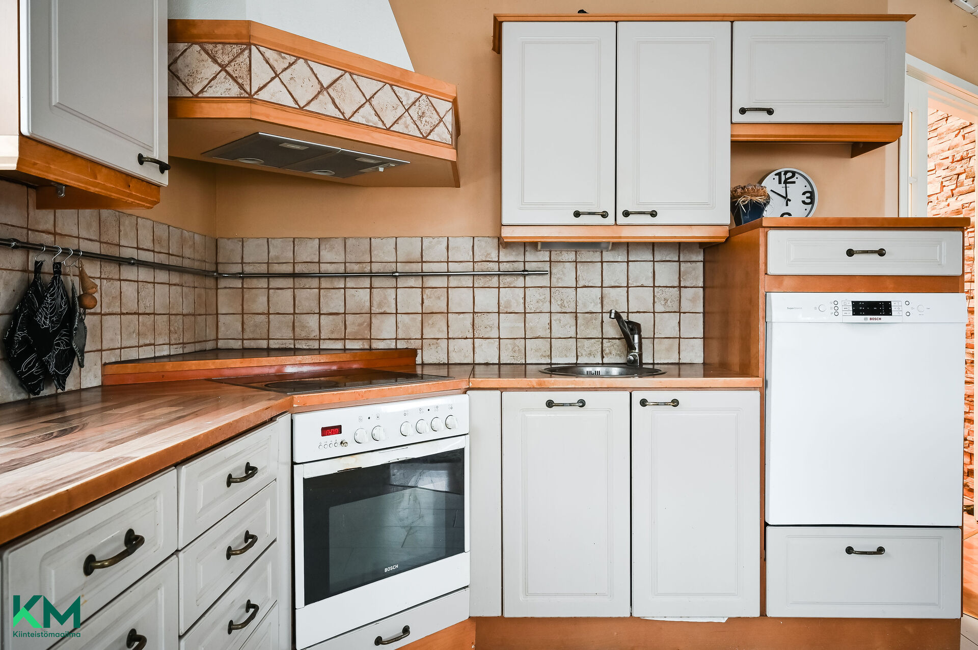 Jauhokatu 10, Vartiolaakso, Lahti