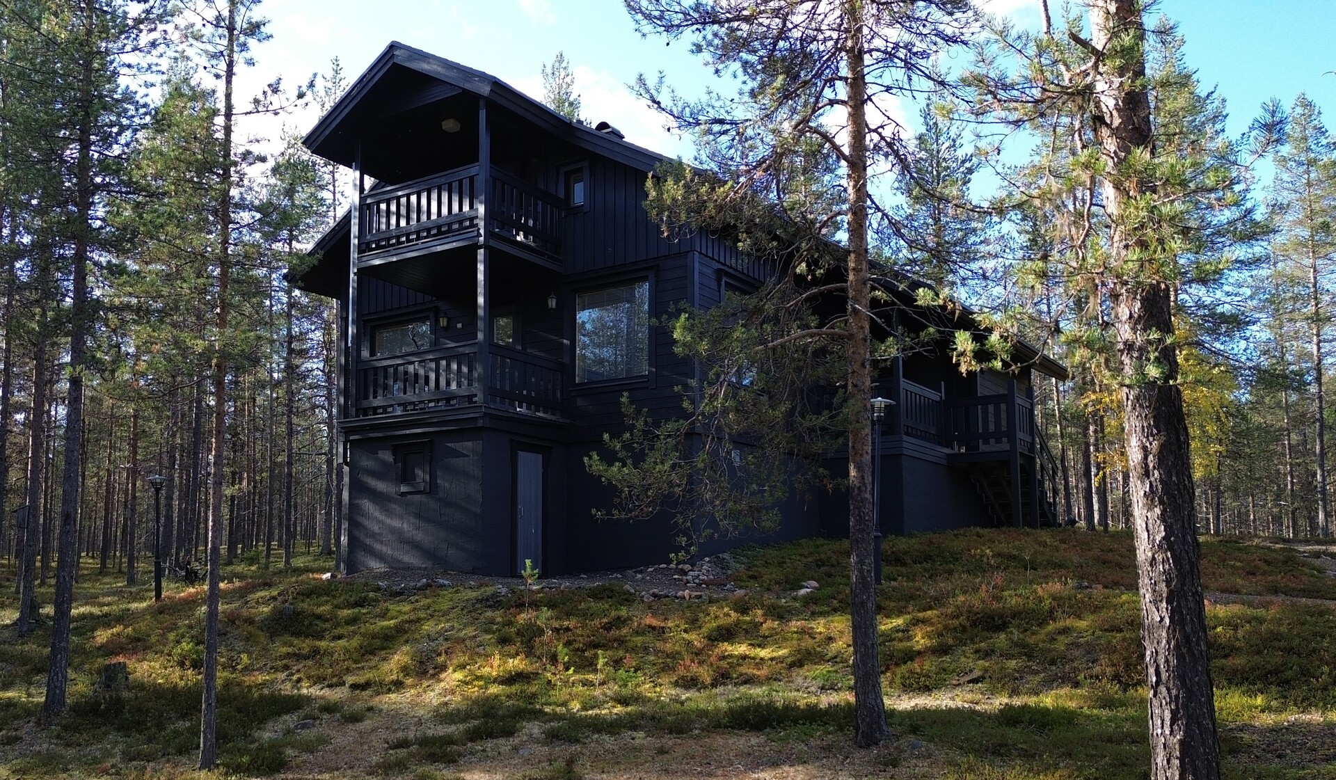 Vesikonkuja 2, Äkäslompolo, Kolari