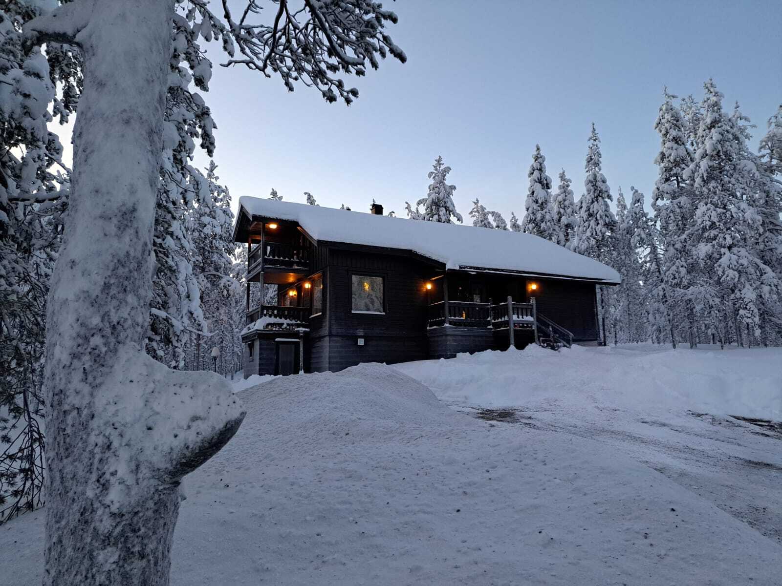 Vesikonkuja 2, Äkäslompolo, Kolari
