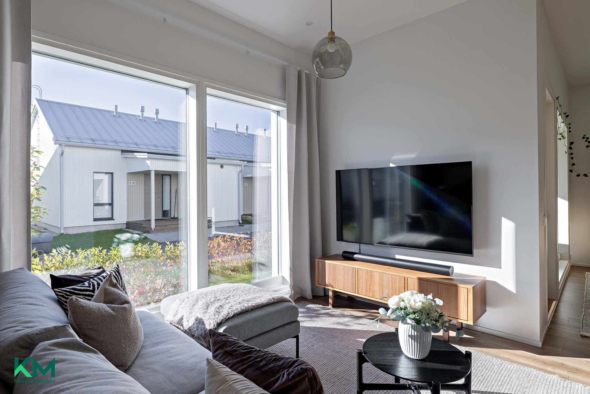 Laivavarvintie 6, Pateniemenranta, Oulu