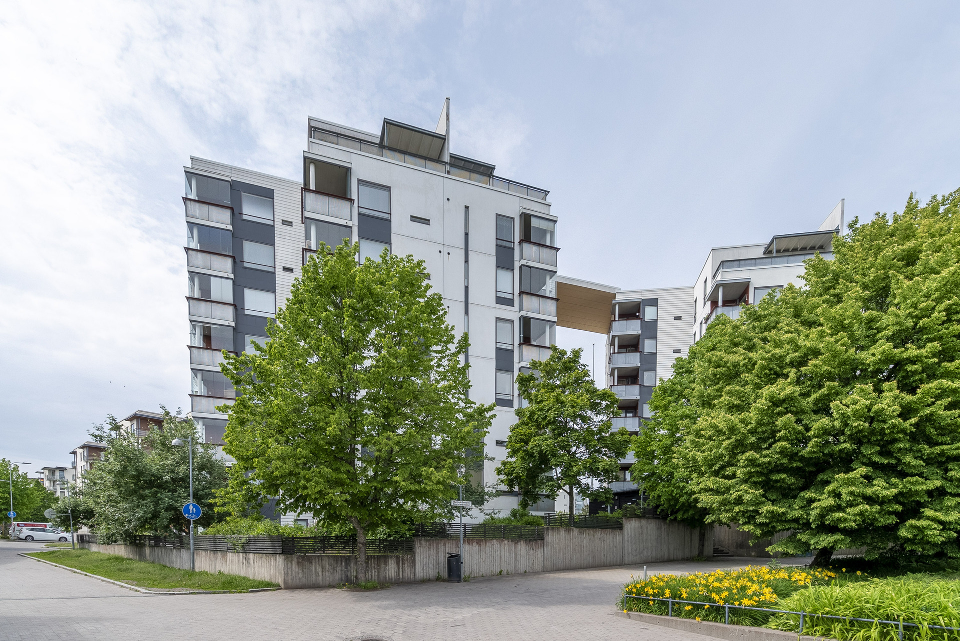 Pohjavedenkatu 12, Helsinki